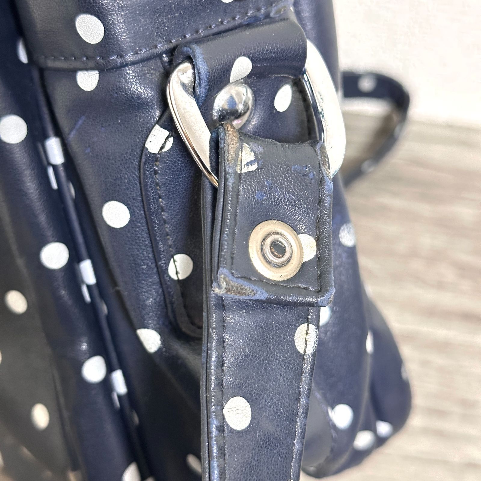 COMME des GARCONS コムデギャルソン レザー ドット柄ショルダーバッグ