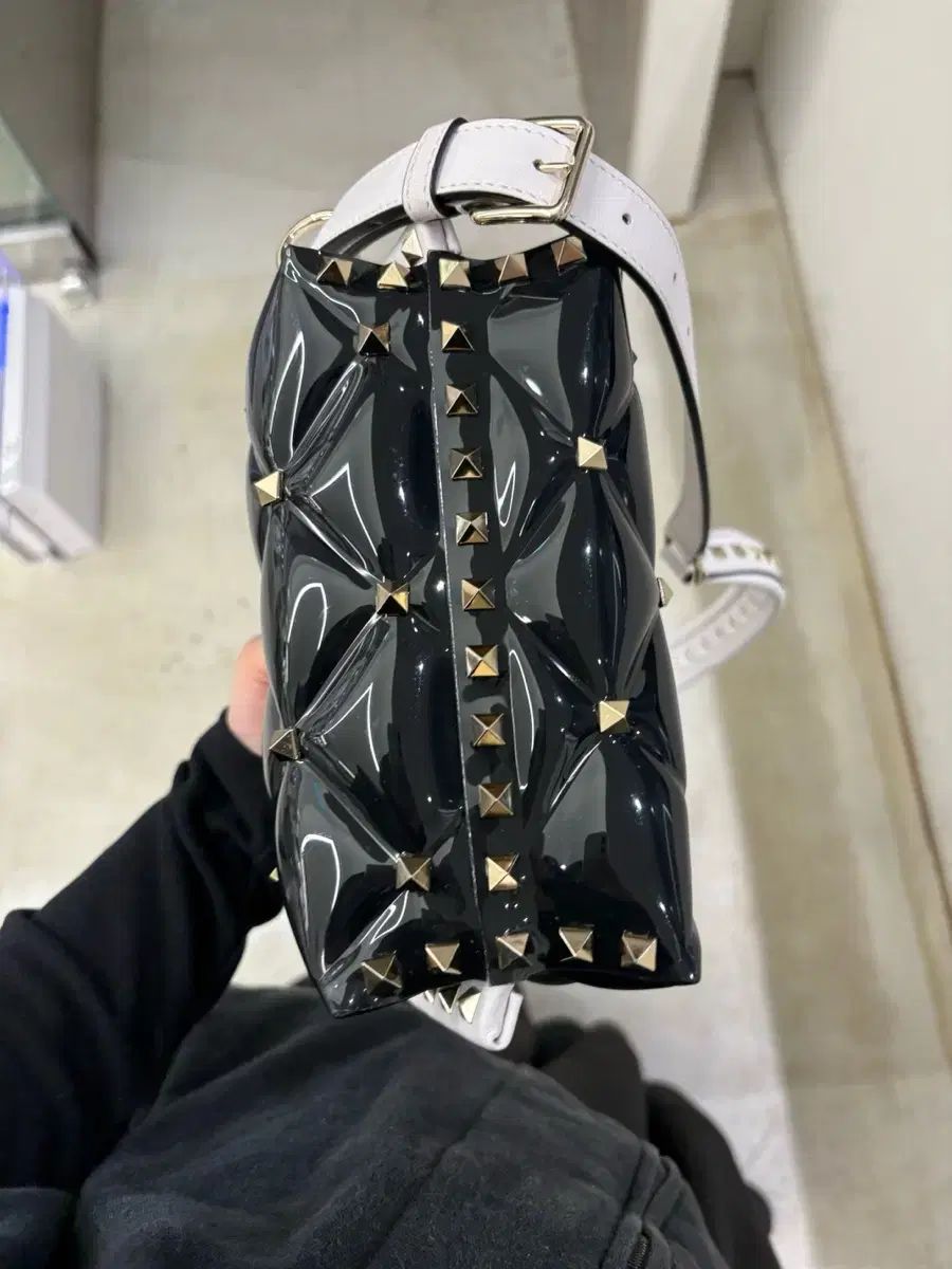 アールビバン 版画 保証書付き 松本テマリ 宝はマのつく土の中！