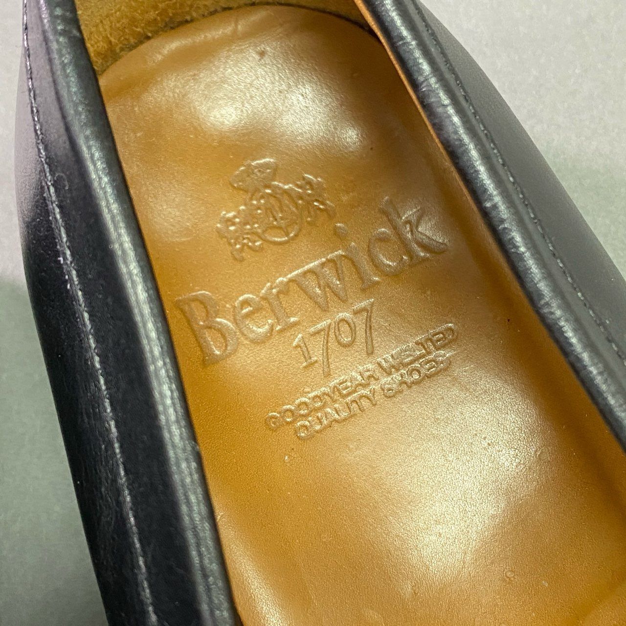 3j25 Berwick バーウィック ペニーローファー 4456 7 1/2 ブラック