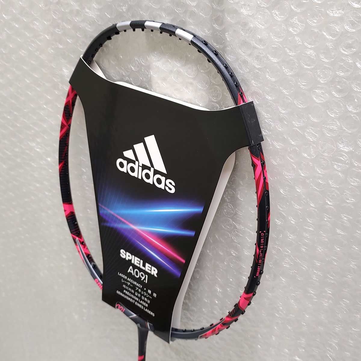 アディダスバドミントンラケット3UG5スピラーE08.1　未使用に近い アディダスバドミントンラケット3UG5スピラーE08.1 未使用に近い