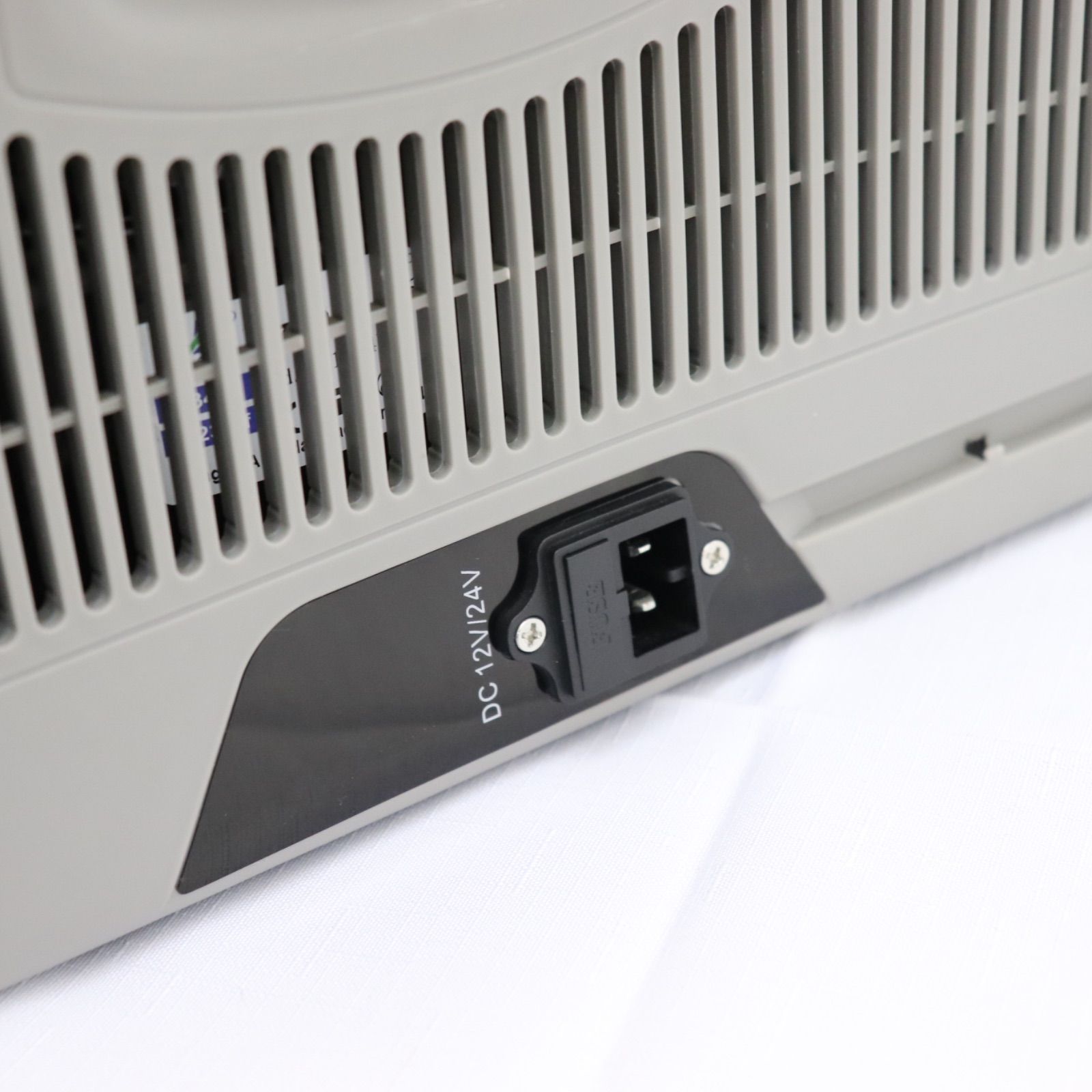 YLC-15L シガーソケット電源