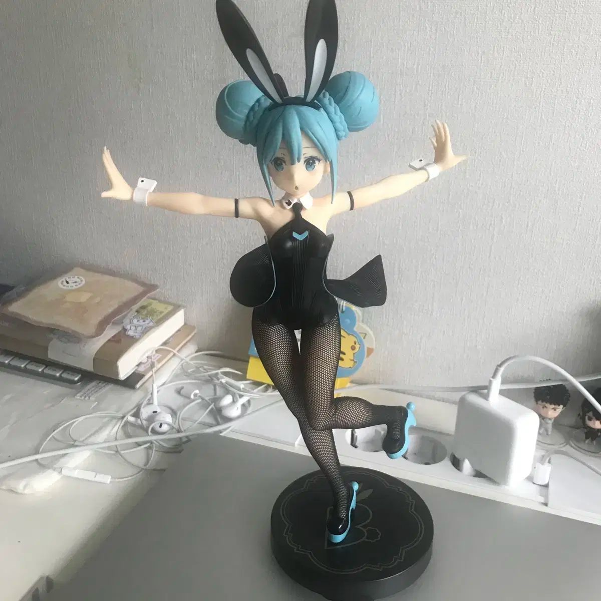 【雷市場（ポンジャン）商品韓国直送】初音 ミク バニーガール フィギュア