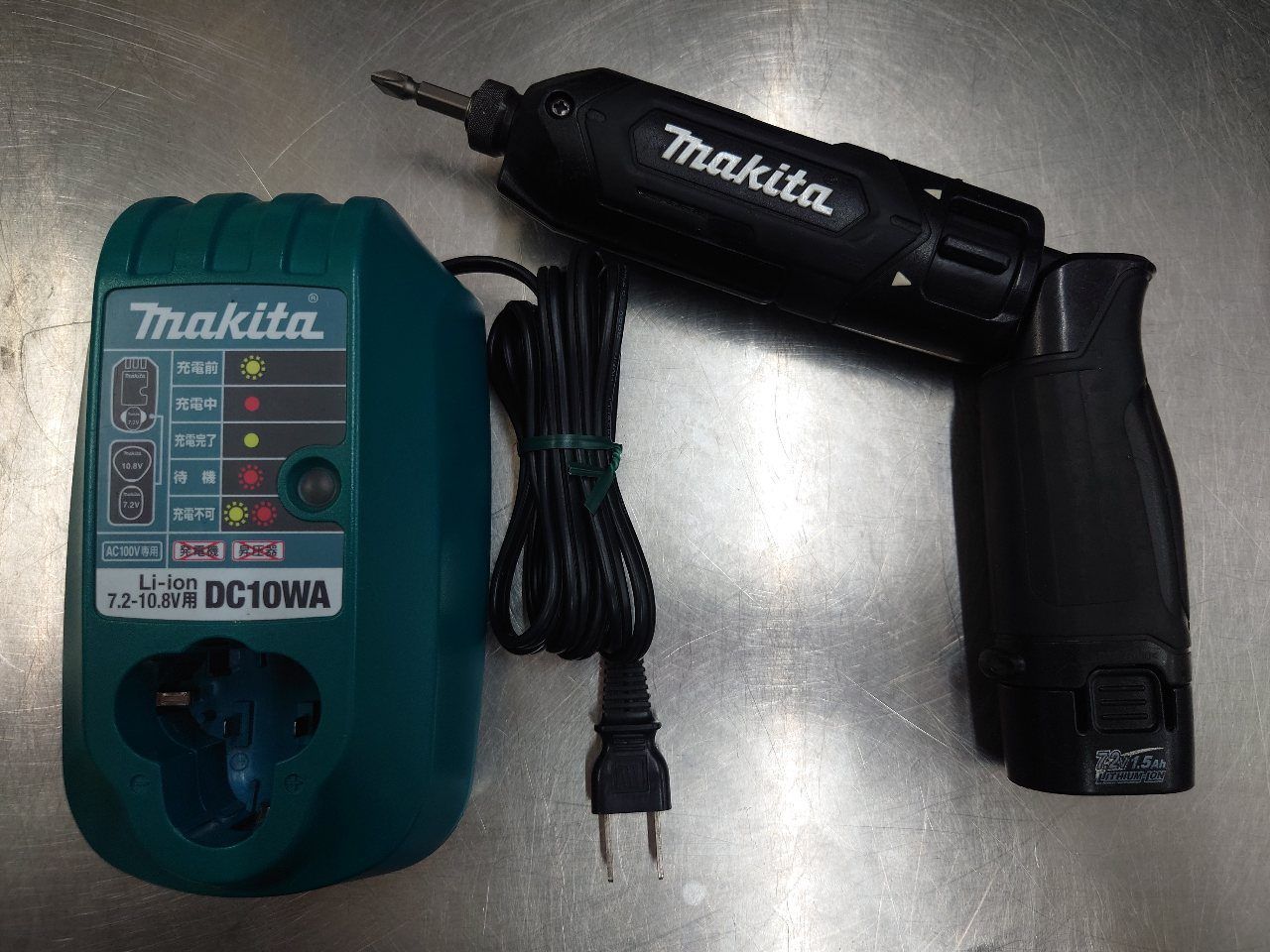 マキタ Makita 充電式ペンインパクトドライバ TD022DZB 囗T巛
