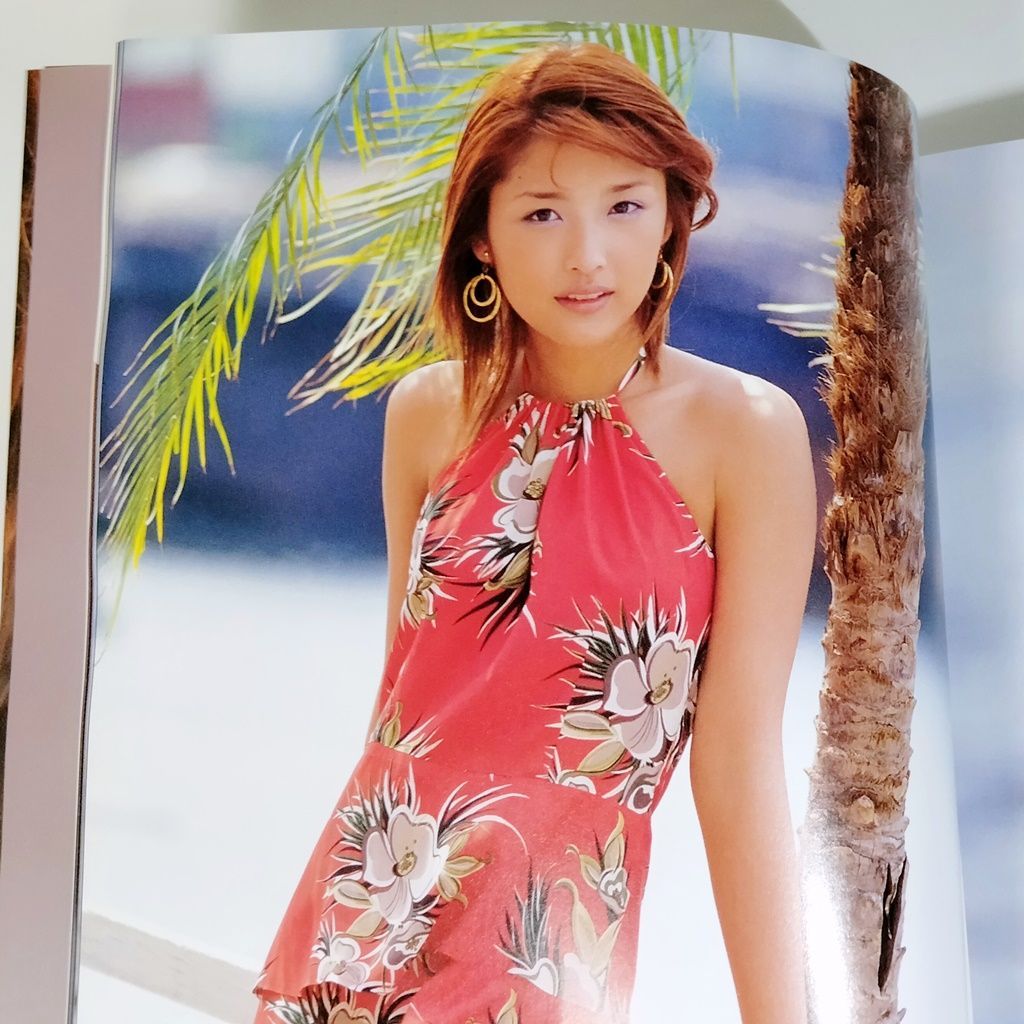 Rika Ishikawa 石川梨華 ファースト写真集 モーニング娘。 竹書房 本