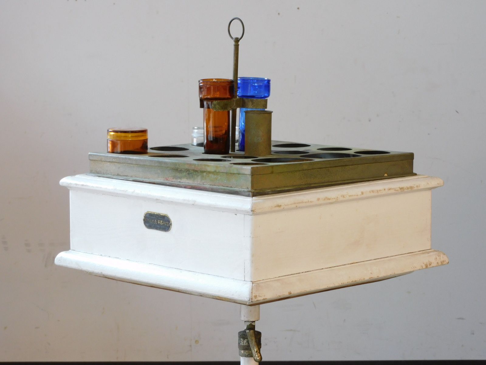 ふるい病院でつかわれたコンソール HK-a-05521