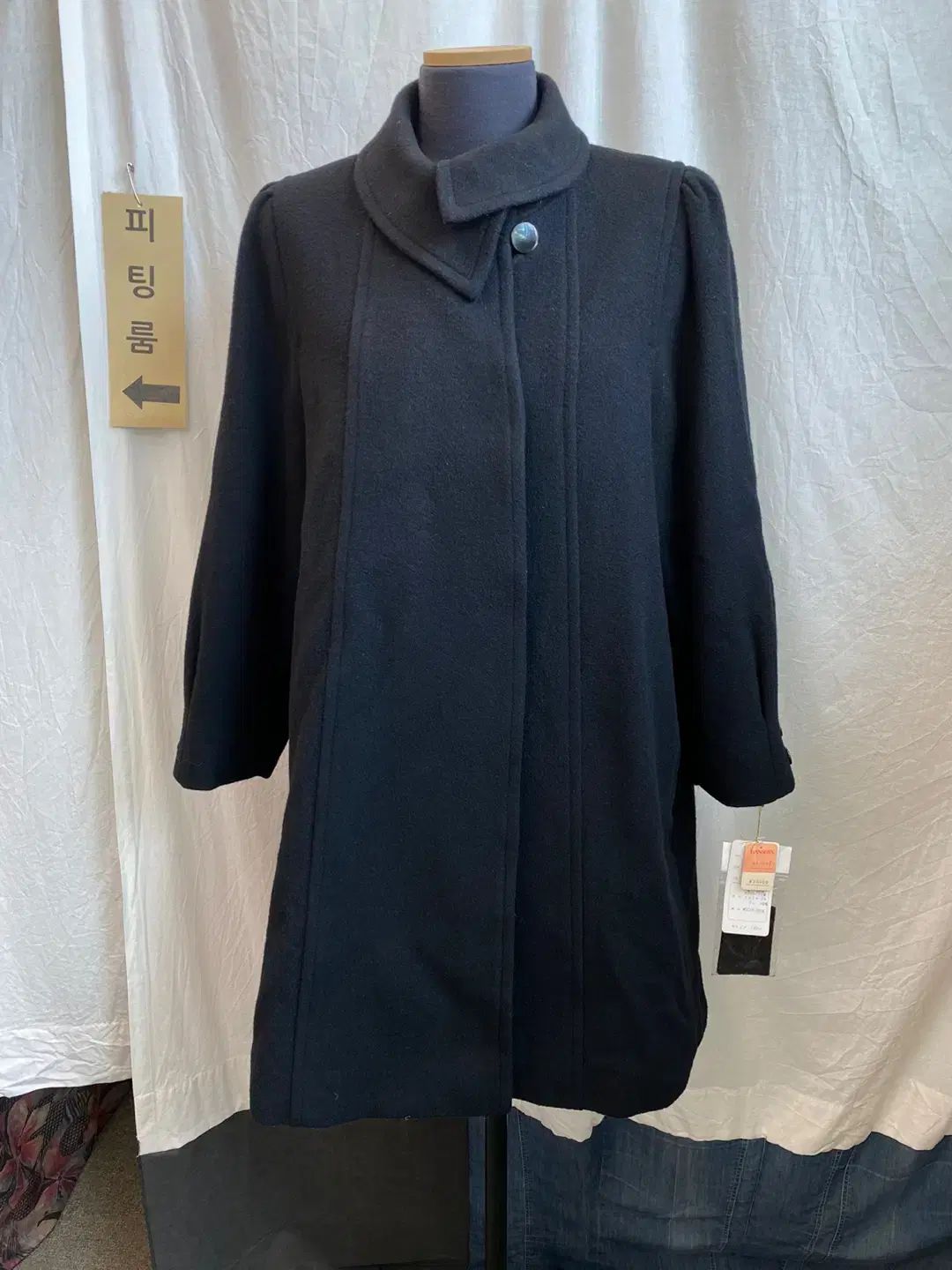 Medam Robi MADAM ROBIN ウールコート (新品) 新着/ M ー L )/ 11480 - メルカリ