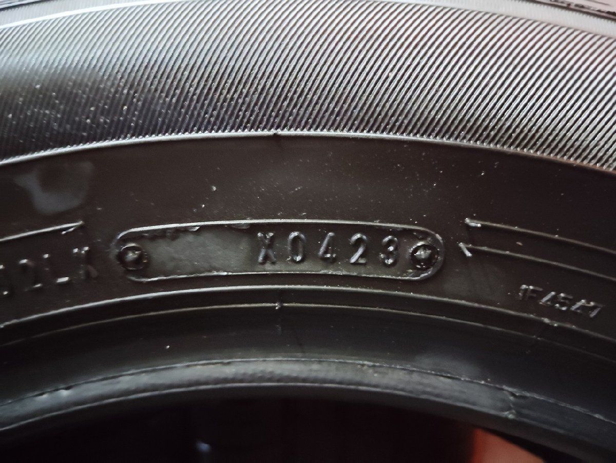 DUNLOP ENASAVE EC300+ 185/65R15 15インチ 夏タイヤ 4本 23年製 バリ溝 ノート フリード シエンタ ヴォクシー ノア プレミオ等　(VTH176) DUNLOP ENASAVE EC300+ 185/65R15 15インチ 夏タイヤ 4本 21年製 バリ