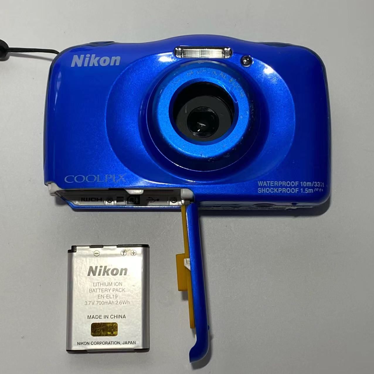 【美品】Nikon COOLPIX S33 ブルー　動作確認済 Amazon.com : Nikon COOLPIX S33 Waterproof Digital Camera