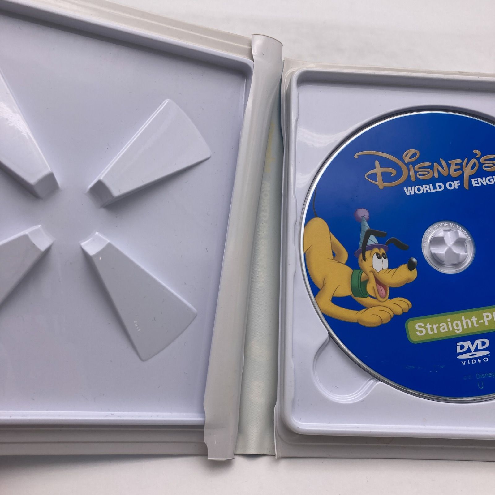 2015年購入 ストレートプレイDVD　新子役　字幕あり　プレイオールソングス機能　ディズニー英語システム　DWE　Disney　ワールドファミリー　 中古　409305