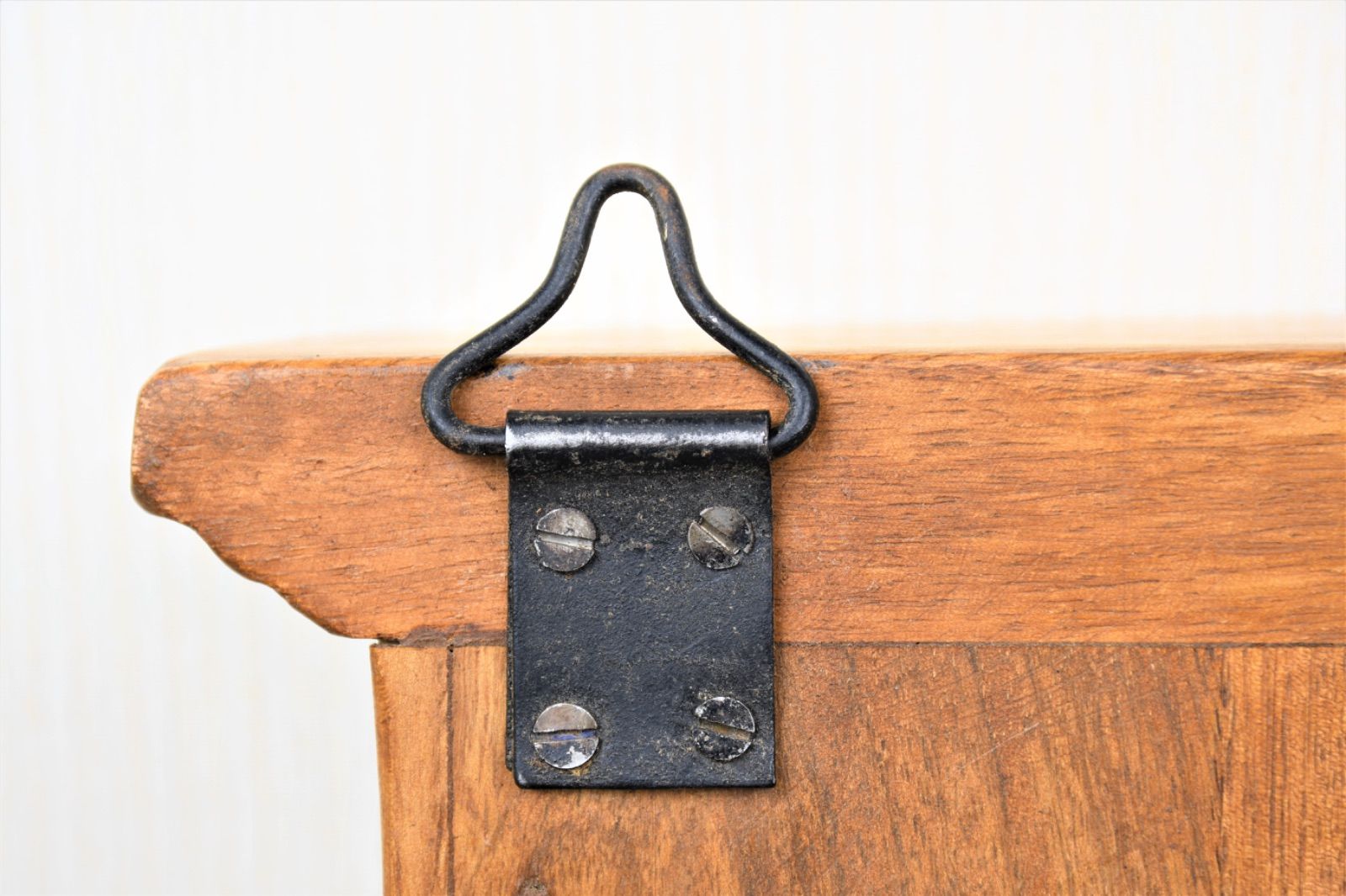 SALE グランシュマン 壁掛けシェルフ 小物入れアンティーク風 木製 新品