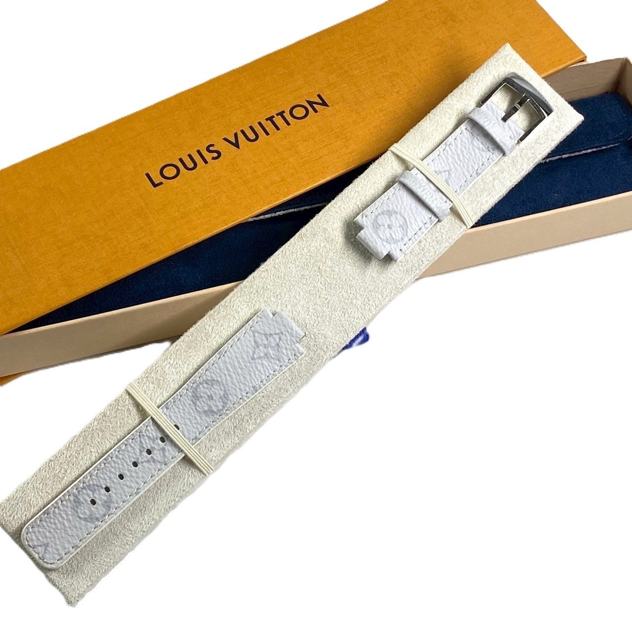 ルイヴィトン時計タンブール ベルト ホワイト ルイ・ヴィトン LOUIS VUITTON タンブール MM モノグラム
