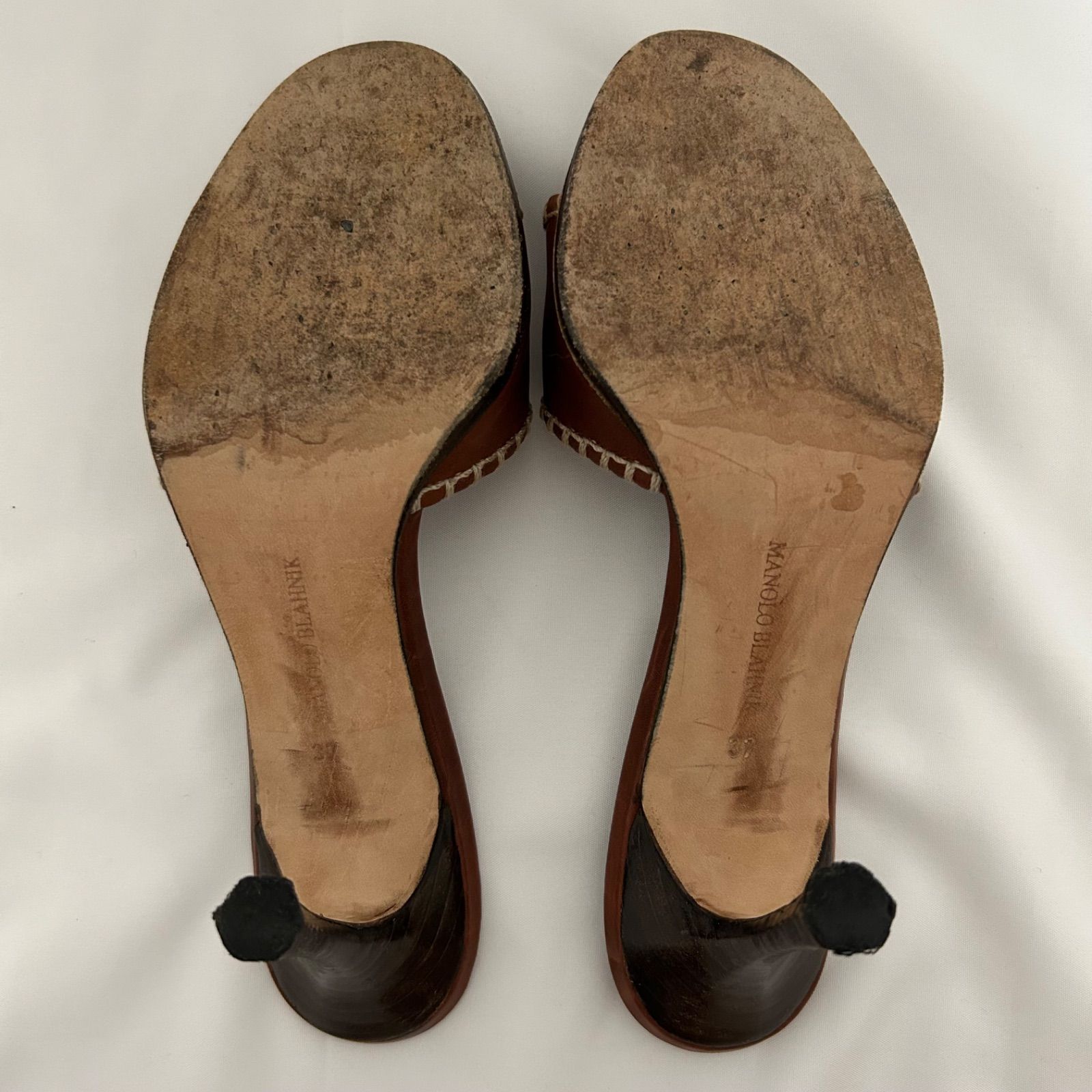 z657 MANOLO BLAHNIK マノロブラニク ミュール サンダル レディース