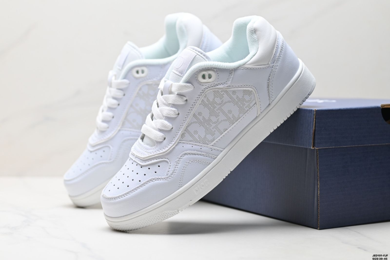 ローテップ スニーカー