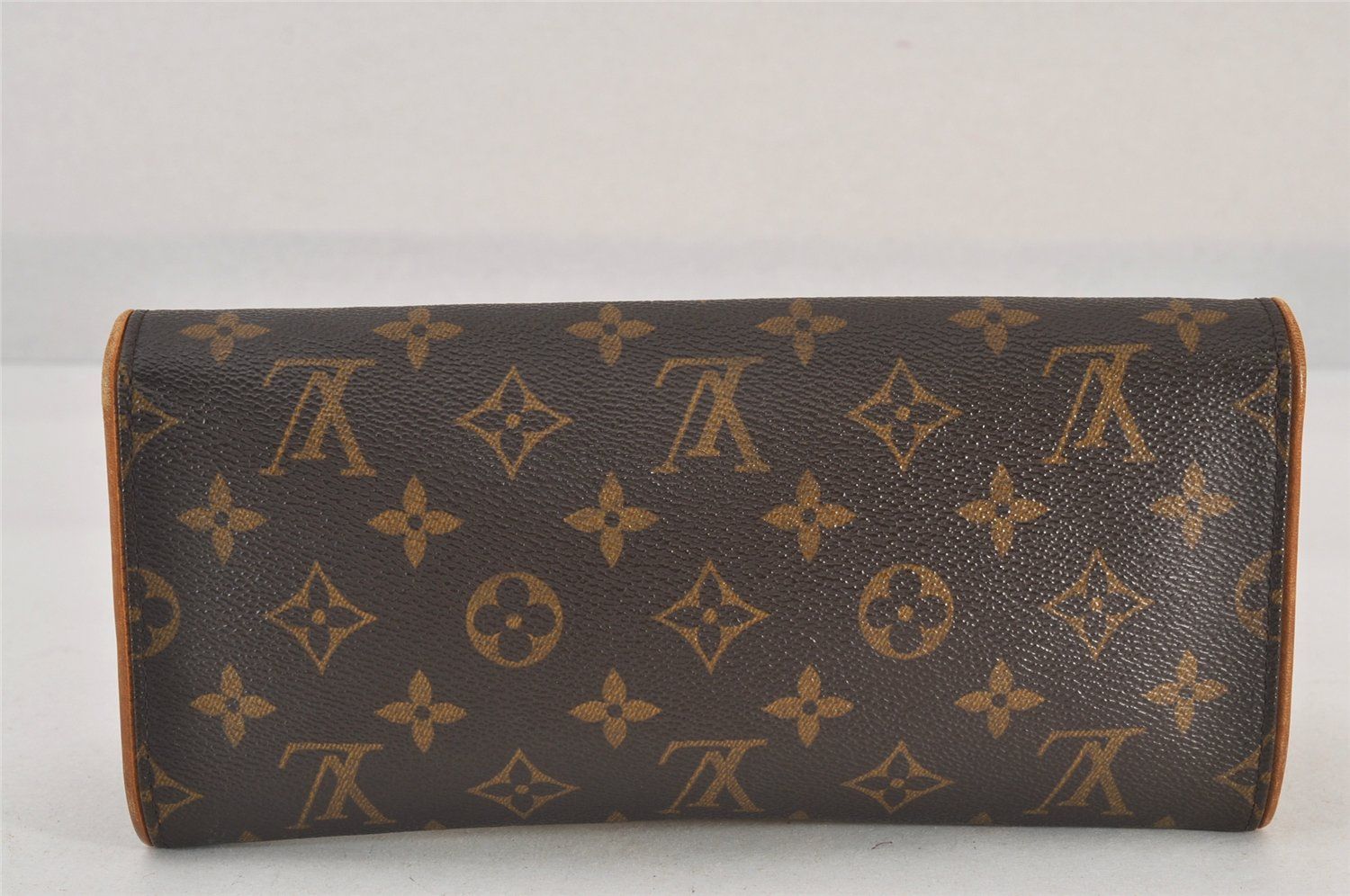 【美品】LOUIS VUITTON モノグラム　ポシェットツインm51852 LOUIS VUITTON ルイヴィトン モノグラム ポシェット ツイン GM
