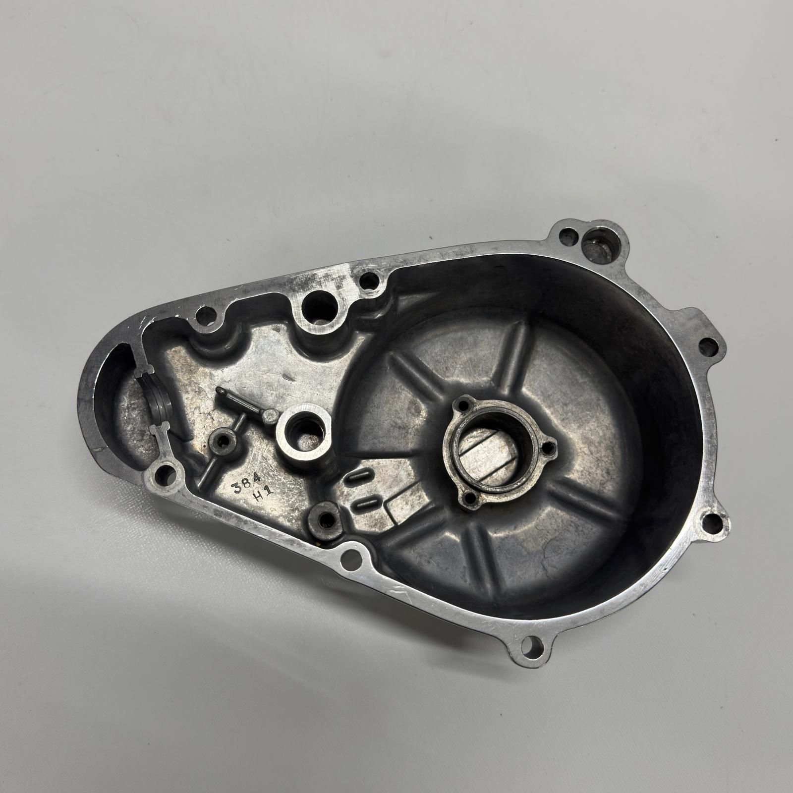 SUZUKI GS250FW ダイナモカバー バレル研磨済 スズキ