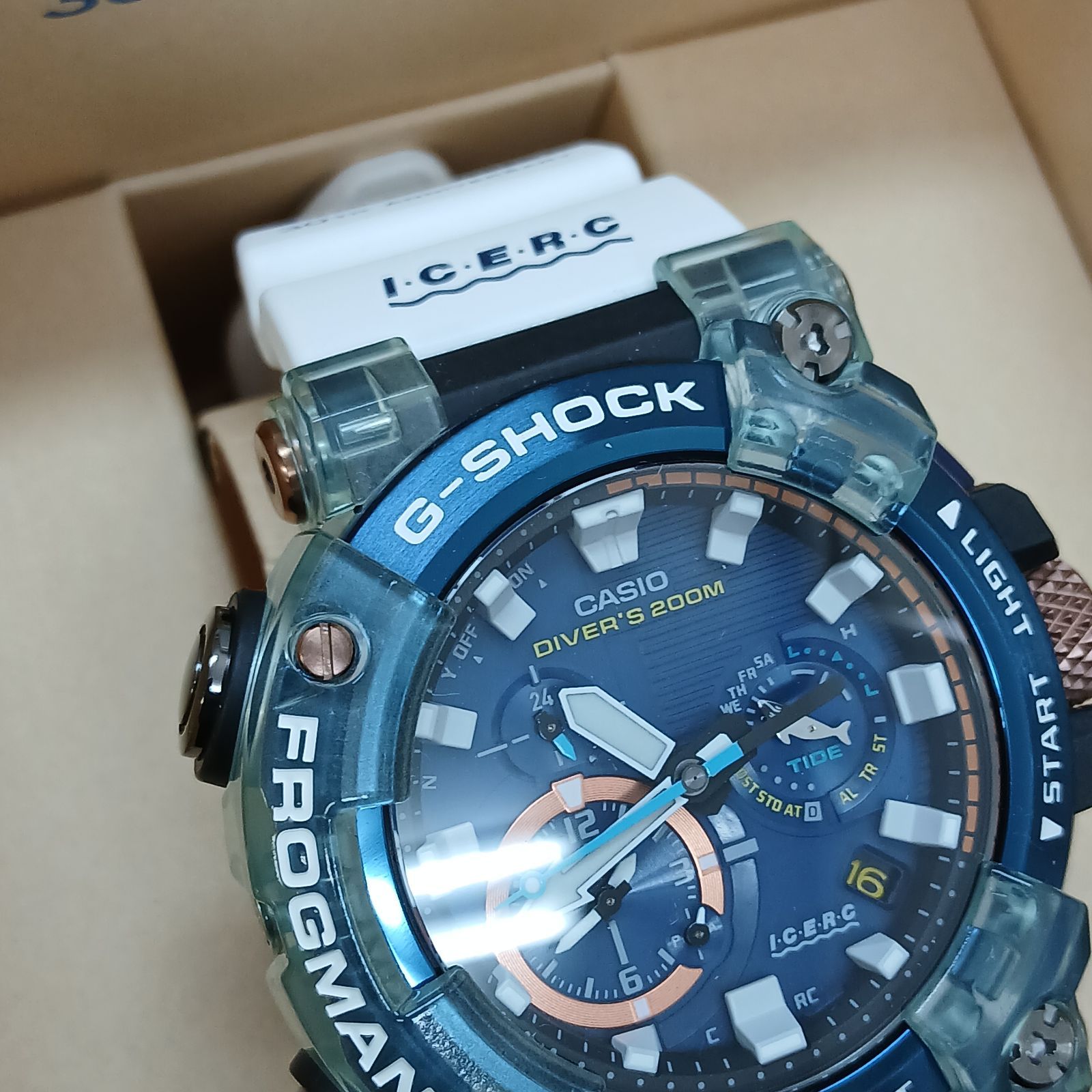 ✨新品未使用✨ CASIO【カシオ】G-SHOCK GWF-A1000K-2AJR フロッグマン  