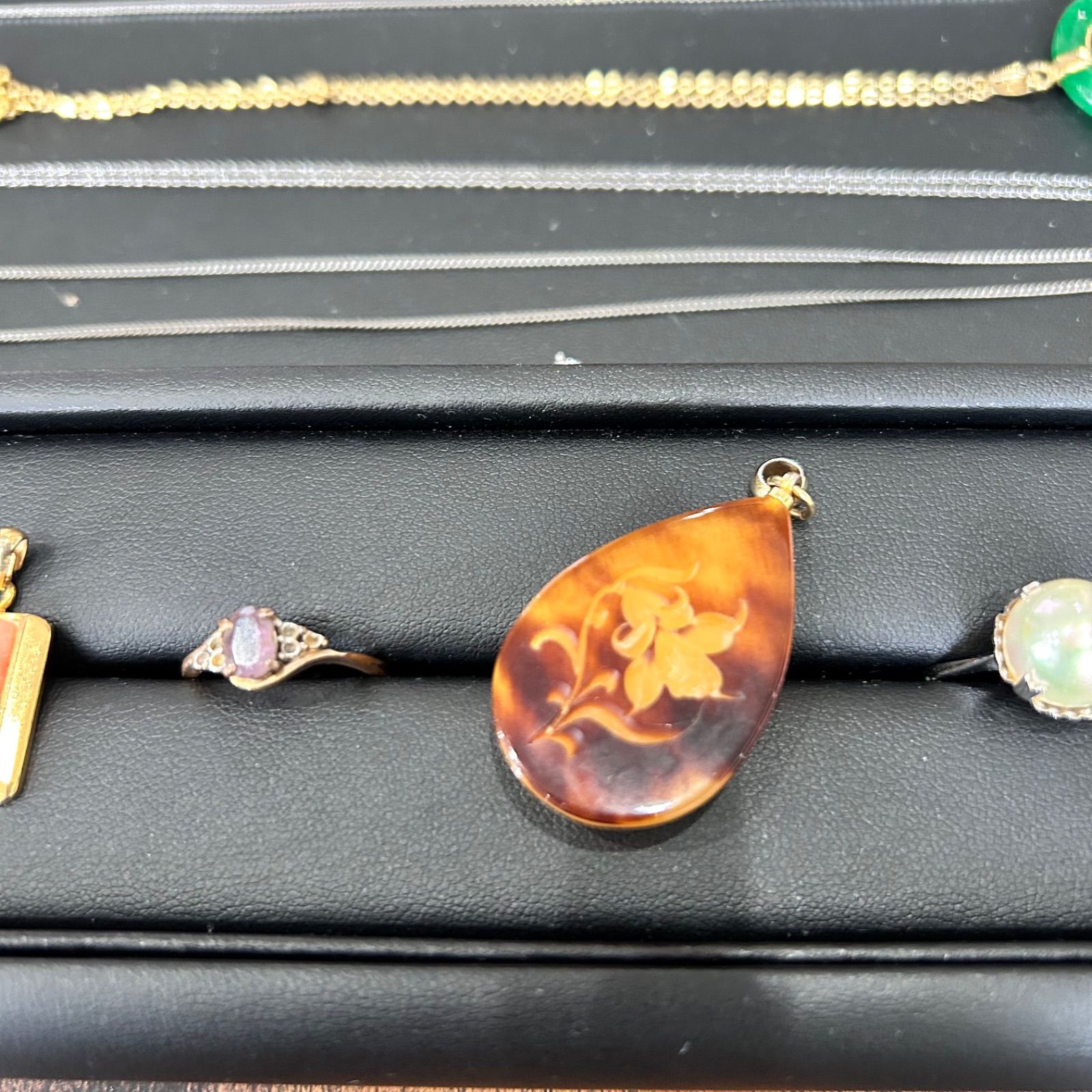 ①遺品整理 メッキアクセサリー アクセサリーおまとめ