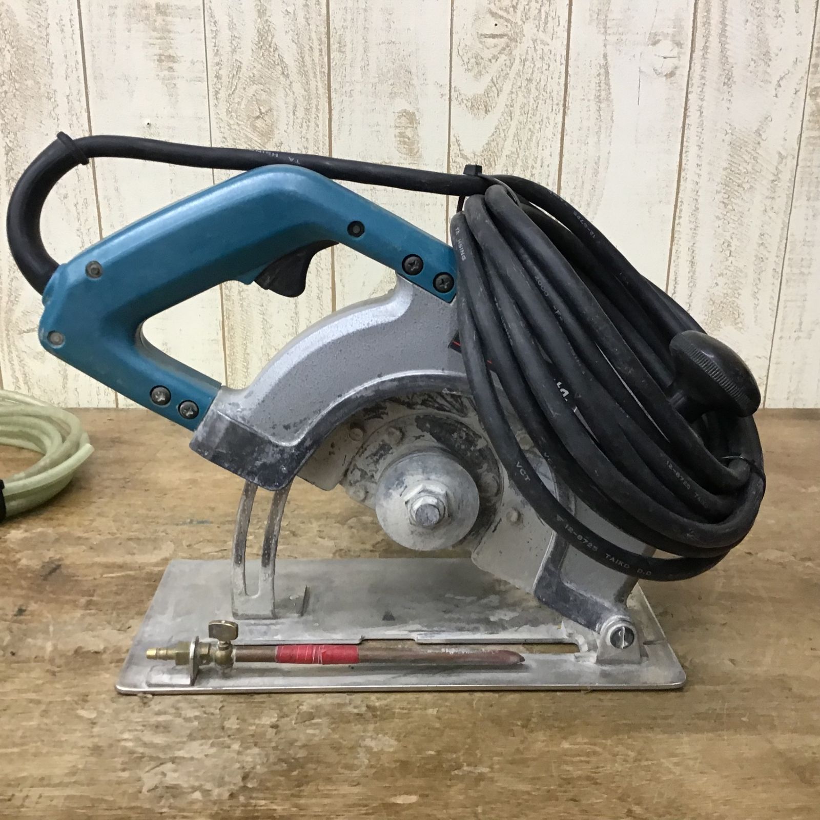 〇マキタ(makita) 205mm カッタ 4108R コンクリートカッター【柏店】 - メルカリ