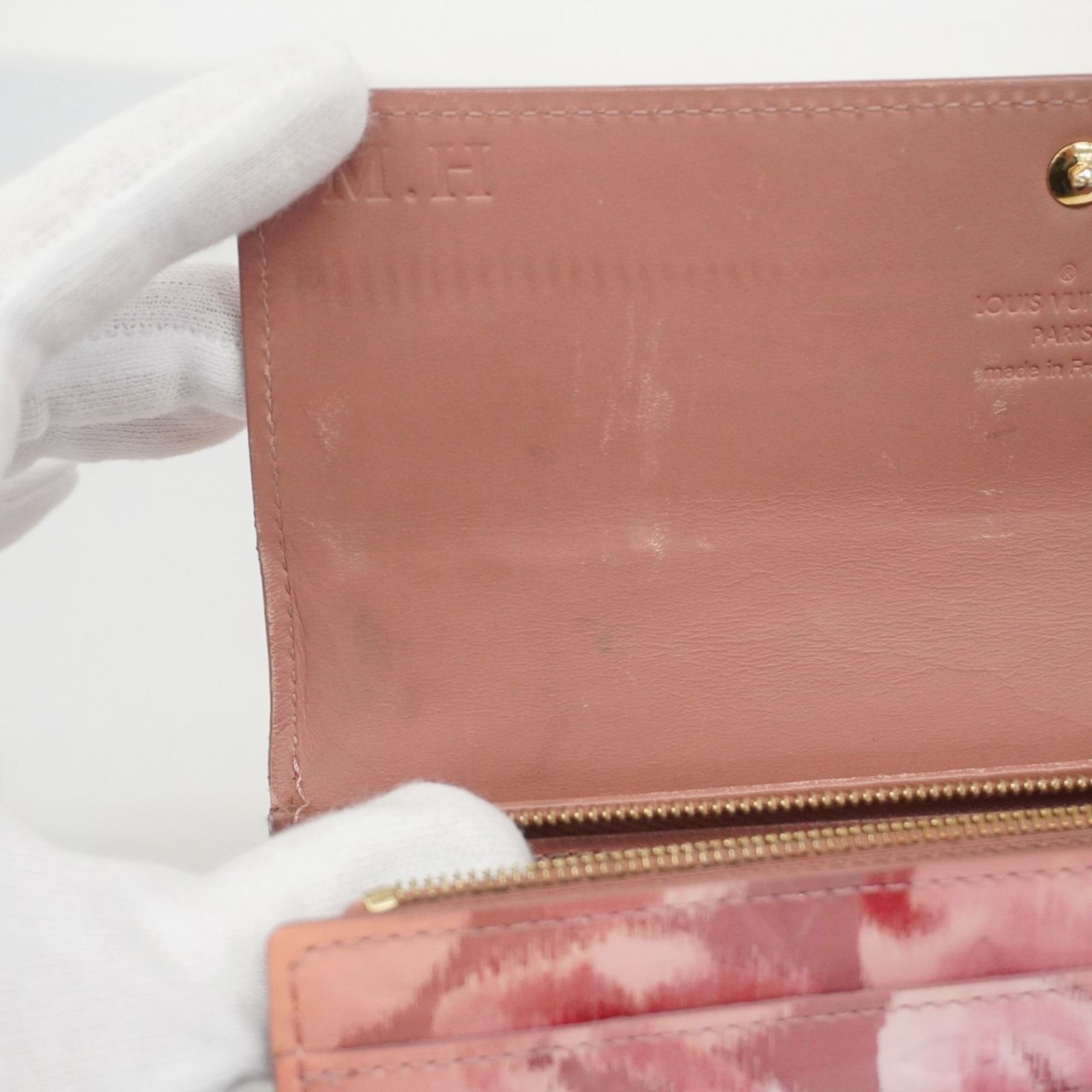 ルイヴィトン✨ポルトフォイユサラ　イカットフラワー　ヴェルニ　長財布　箱付き ルイ・ヴィトン(Louis Vuitton) ルイ・ヴィトン 長財布 ヴェルニ