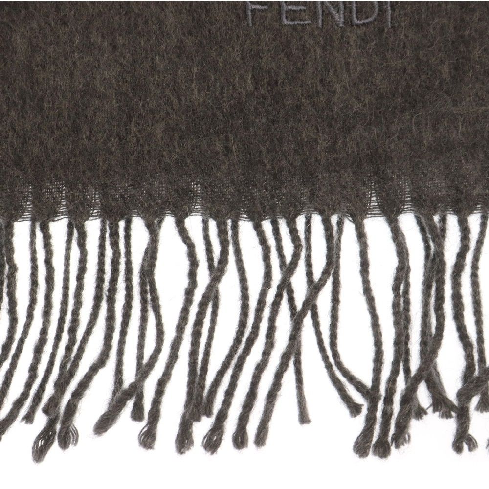 美品　フェンディ　FENDIロゴ刺繍　グレー　ウール　マフラー　ストール FENDI (フェンディ) ロゴ刺繍 ウールマフラー ストール グレー