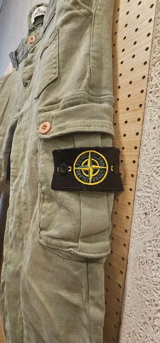  ストーンアイランド カーゴ ズボン グリーン ジョガーパンツ スウェットパンツ パンツ