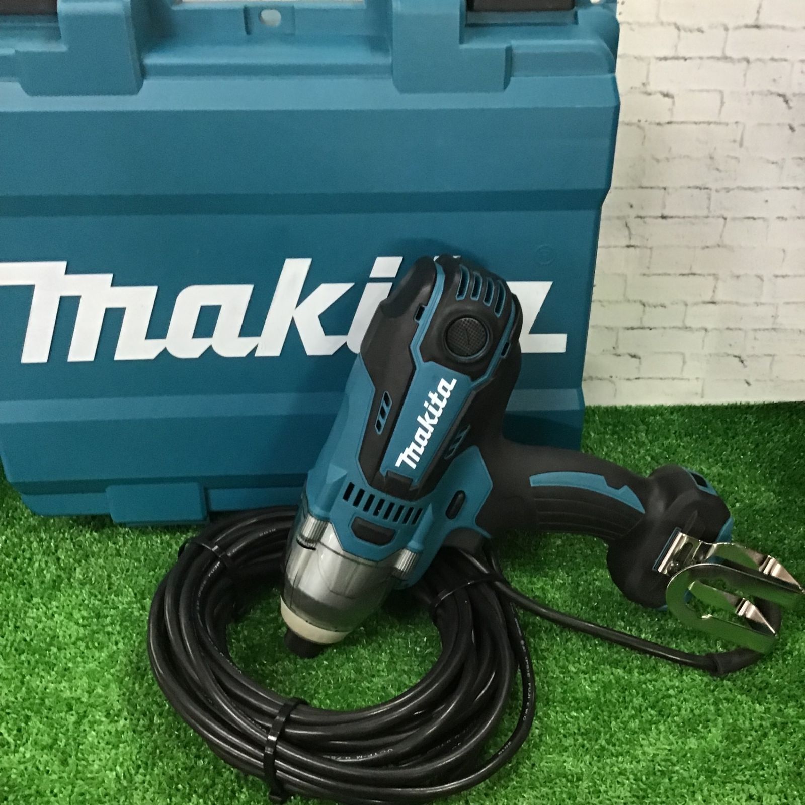 マキタ(Makita) TD0220 インパクトドライバー マキタ(Makita) TD0220 インパクトドライバー