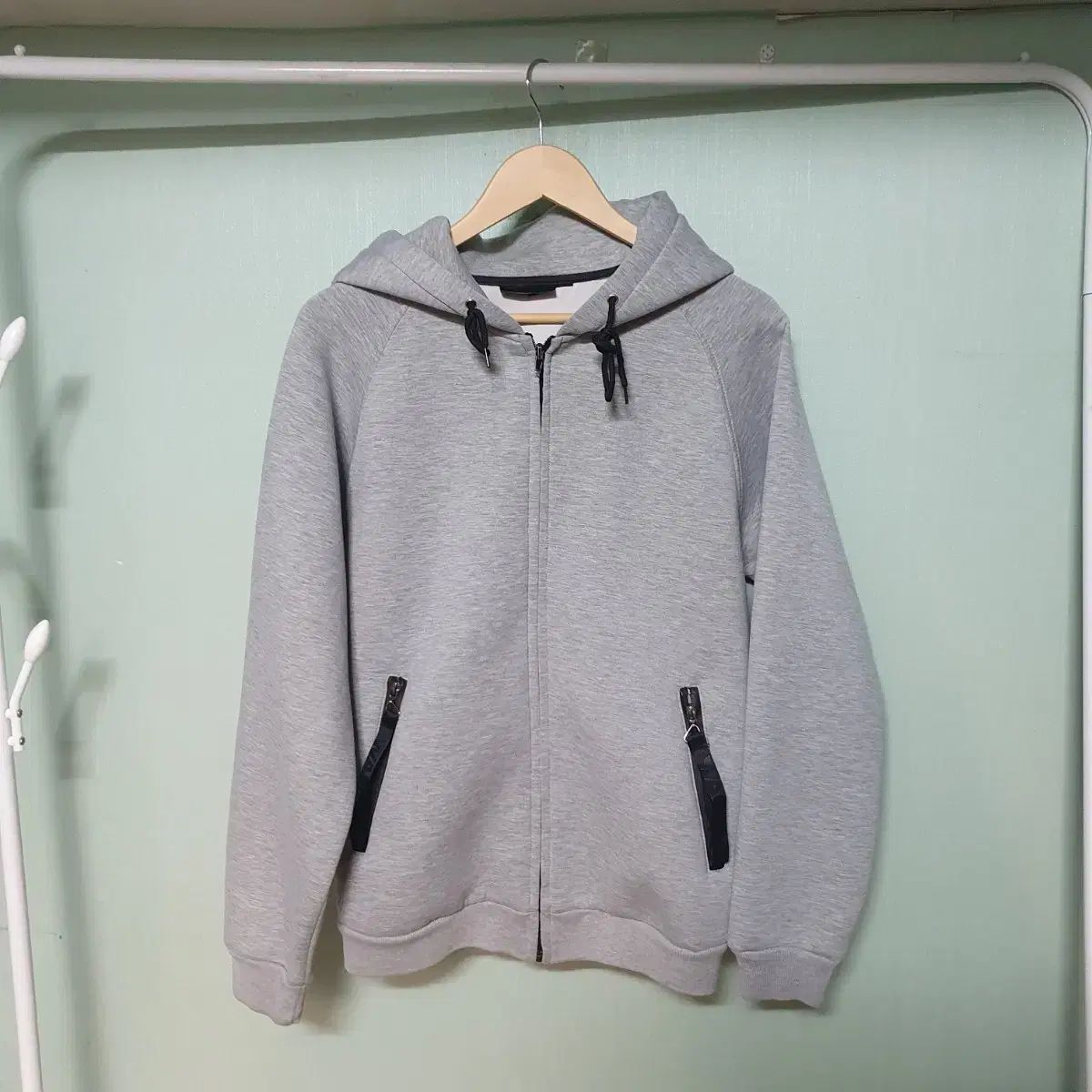 Alexander Wang(アレキサンダーワング) H ＆ M フード付き ジップアップパーカー 100