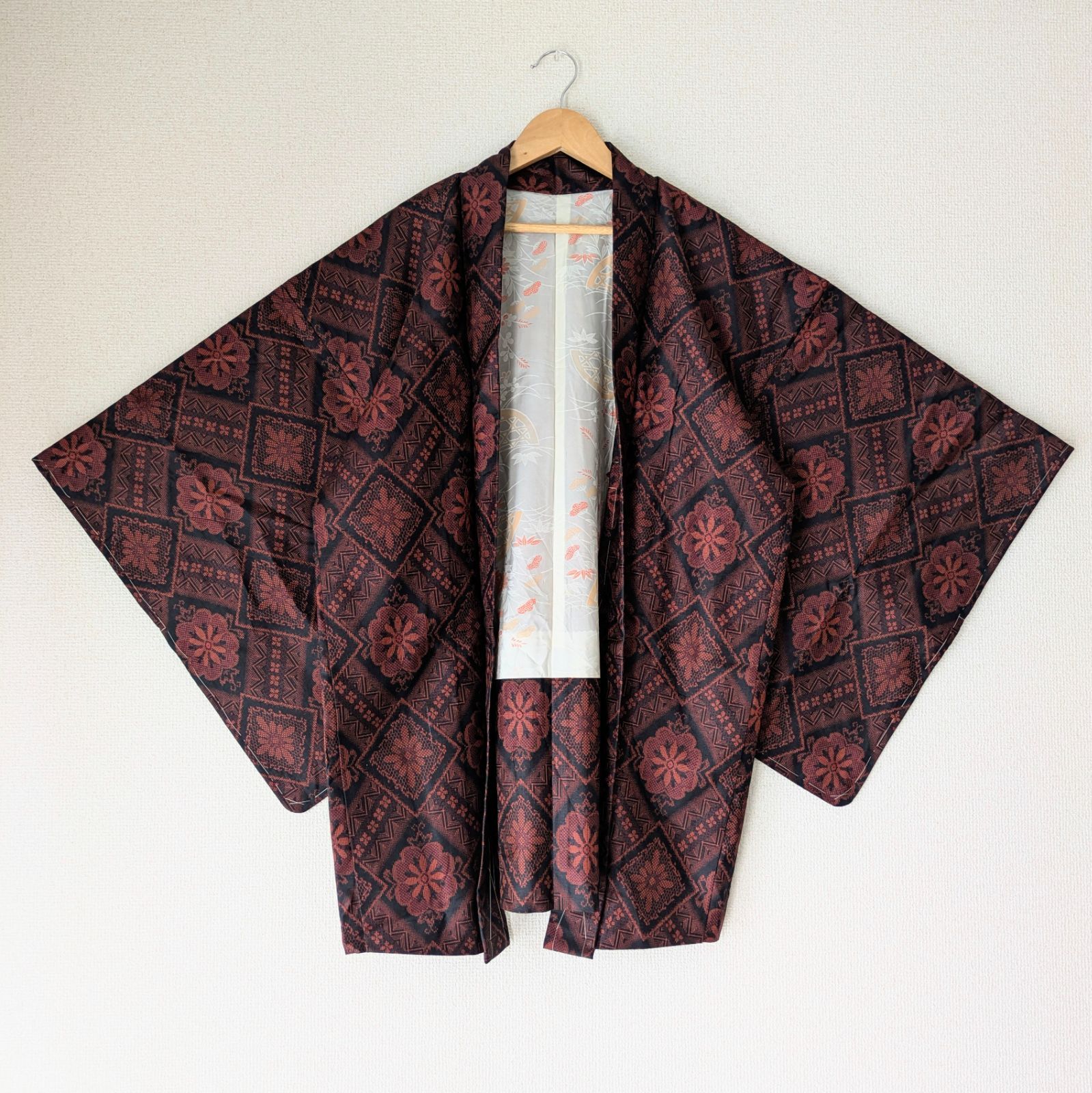 411ag63□七五三 七歳セミアンティーク 女児 着物&袋帯 毬 蝶□状態良好 411ag63□七五三 七歳セミアンティーク 女児 着物&袋帯 毬 蝶