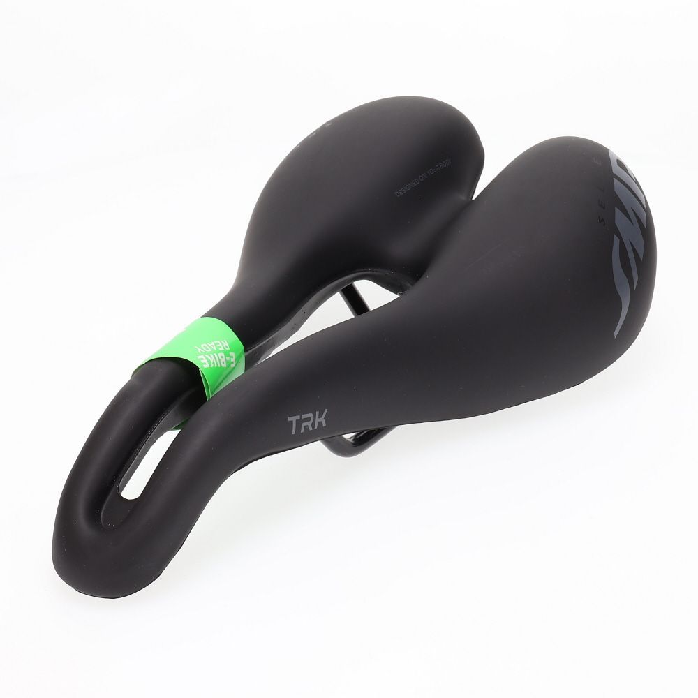 X044 SELLE SMP(セラSMP) TRK MEDIUM BLACK MATT(ティーアール