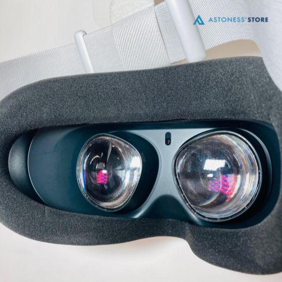 良品】Meta Quest 2 64GB [ Quest2 / Oculus Quest 2 / メタクエスト2 