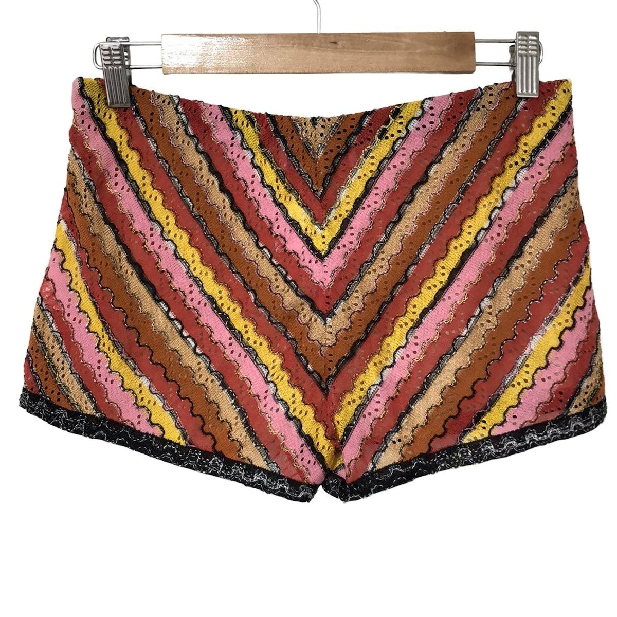 ミッソーニ42サイズ MISSONI(ミッソーニ) ショートパンツ サイズ42 M レディース美品
