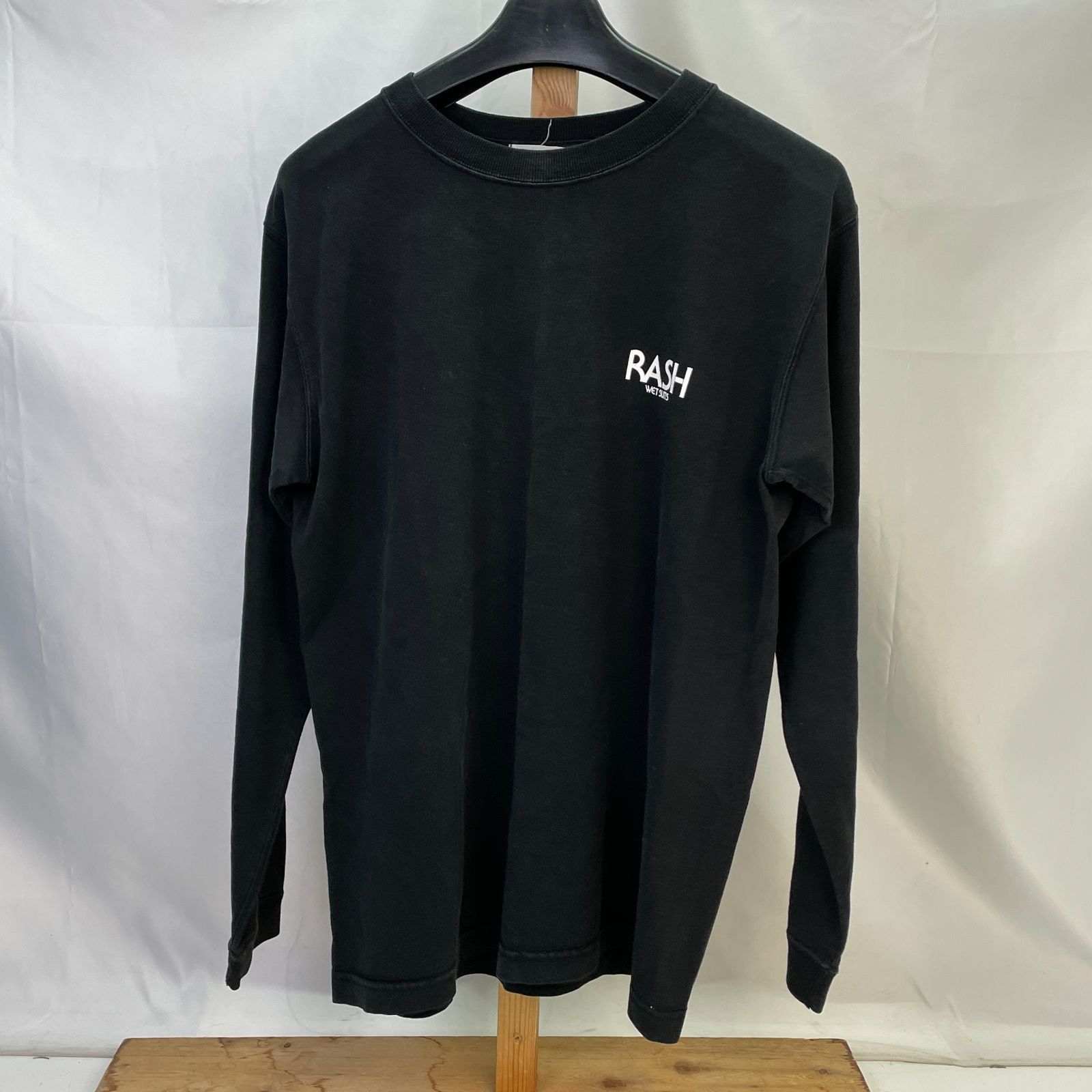 01m2344 RASH WETSUITS ラッシュ 2023 羽バックロングスリーブTシャツ 