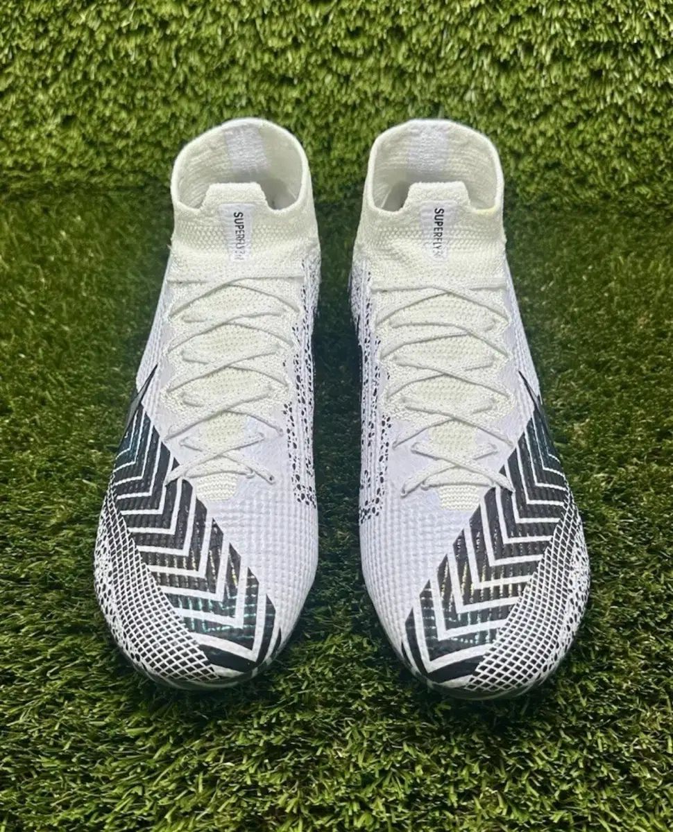 NIKE(ナイキ) マーキュリアル スーパーフライ 7 AG エリート MDS