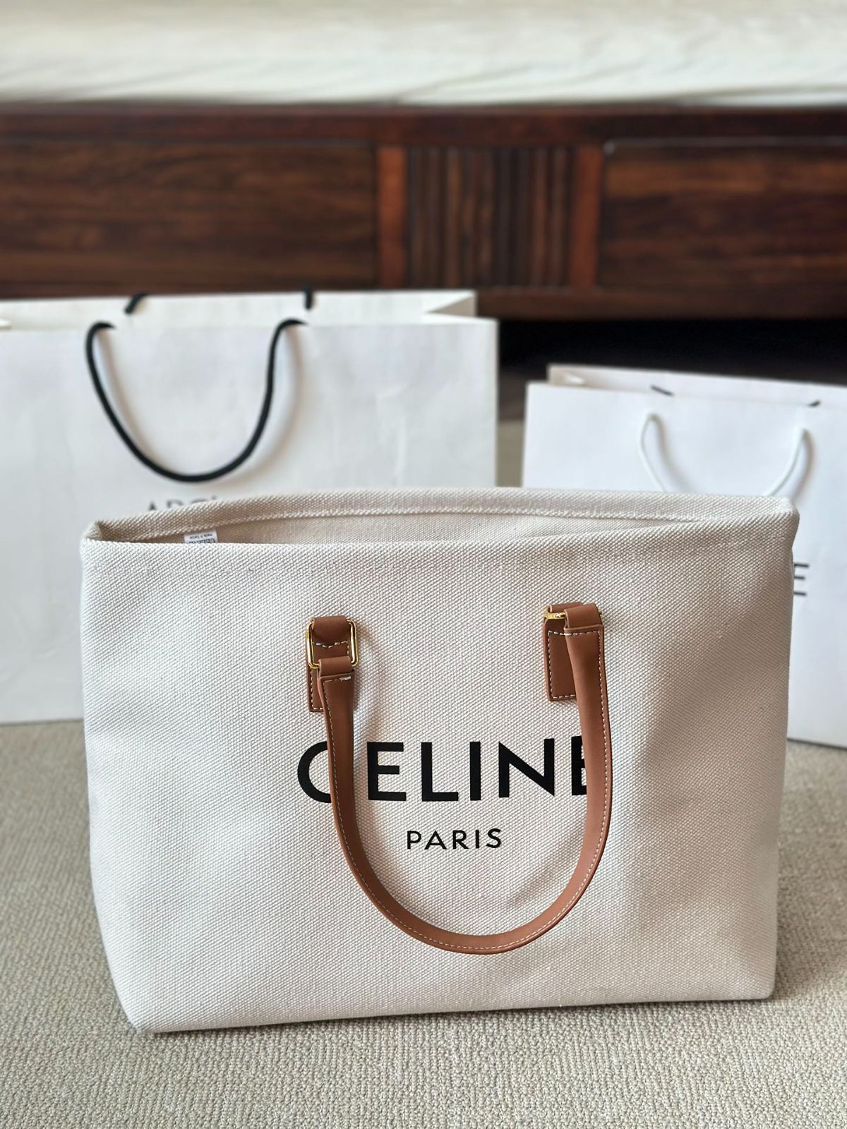 Celine] キャンバス ショッピングトートバッグ - リサ着用モデル