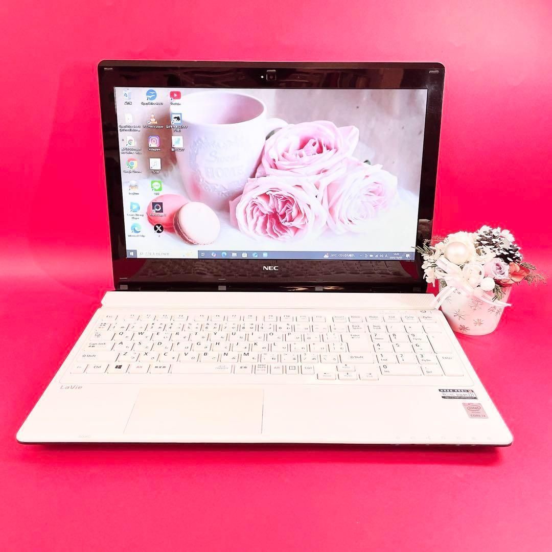 たっぷり大容量1TB❣️薄型ノートパソコン✨️おしゃれホワイト✨️カメラ付きブルーレイ たっぷり大容量1TB❣️薄型ノートパソコン✨️おしゃれホワイト