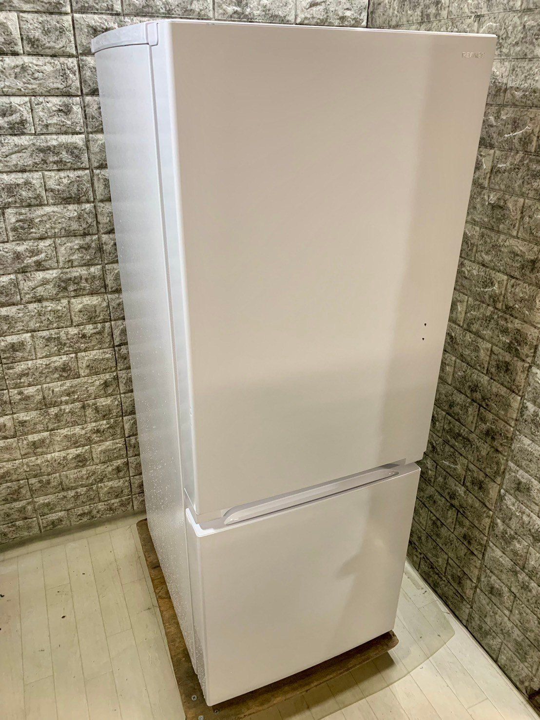 大阪送料無料☆3か月保障付き☆冷蔵庫☆2ドア☆2023年☆ヤマダ☆YRZ  