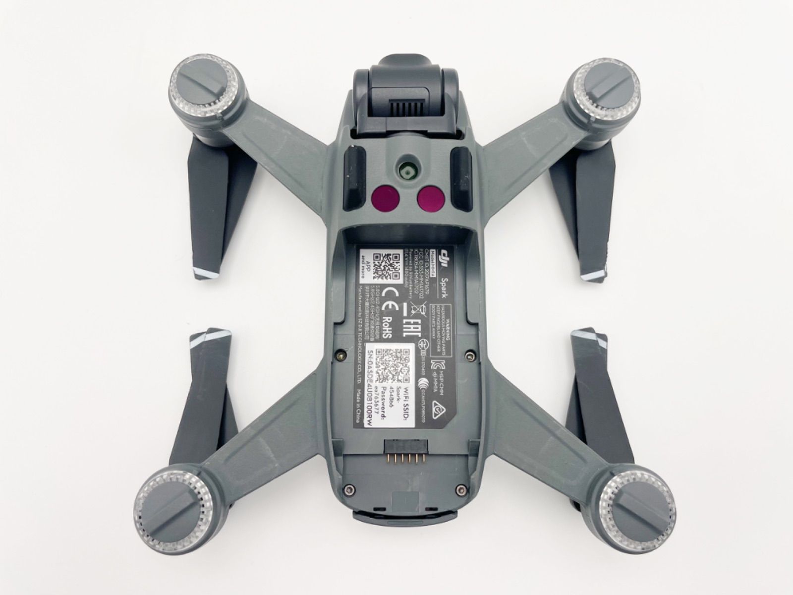 □極上品□ 元箱、ケース、主要付属品完備! DJI Spark Fly More コンボ アルペンホワイト - メルカリ