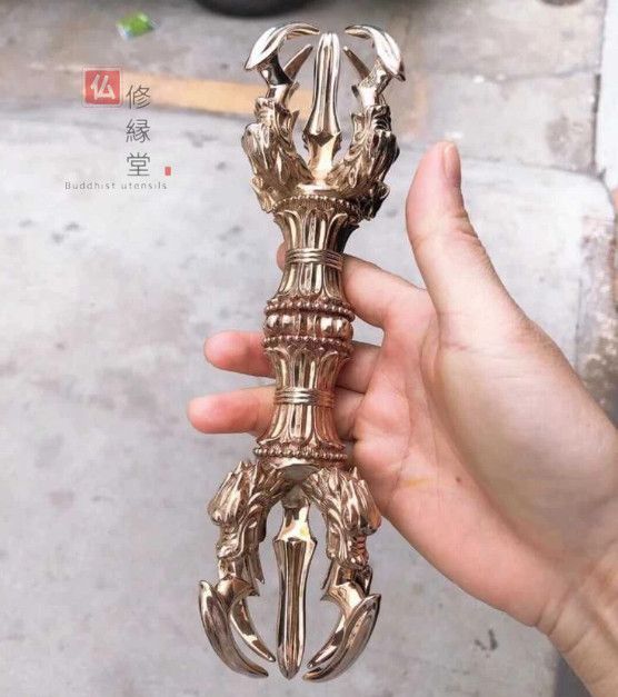 修縁堂】密教法器 四大明王 三鈷金鋼杵 仏教法具 真鍮製 vajra