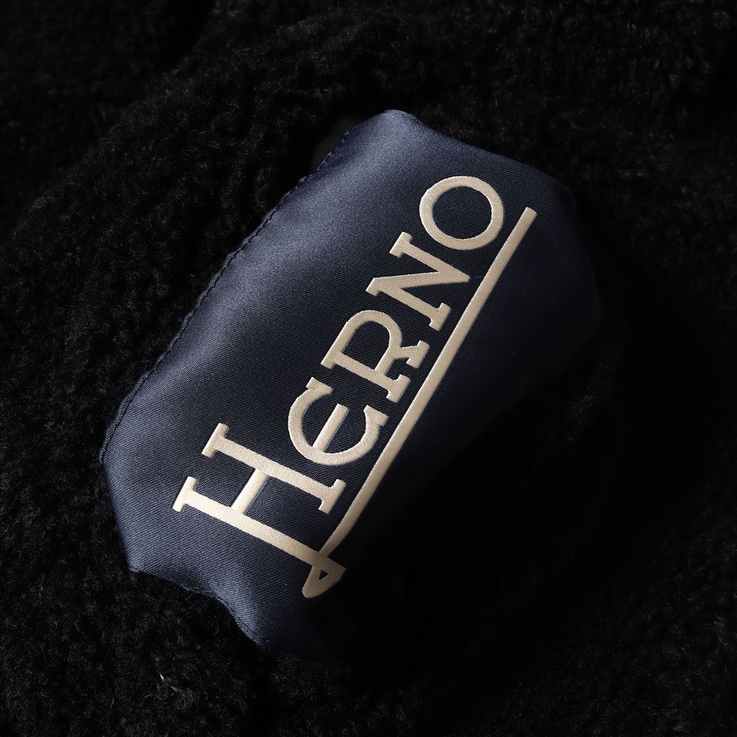 美品 HERNO ヘルノ ジャケット サイズ:44 22AW リバーシブル ナイロン