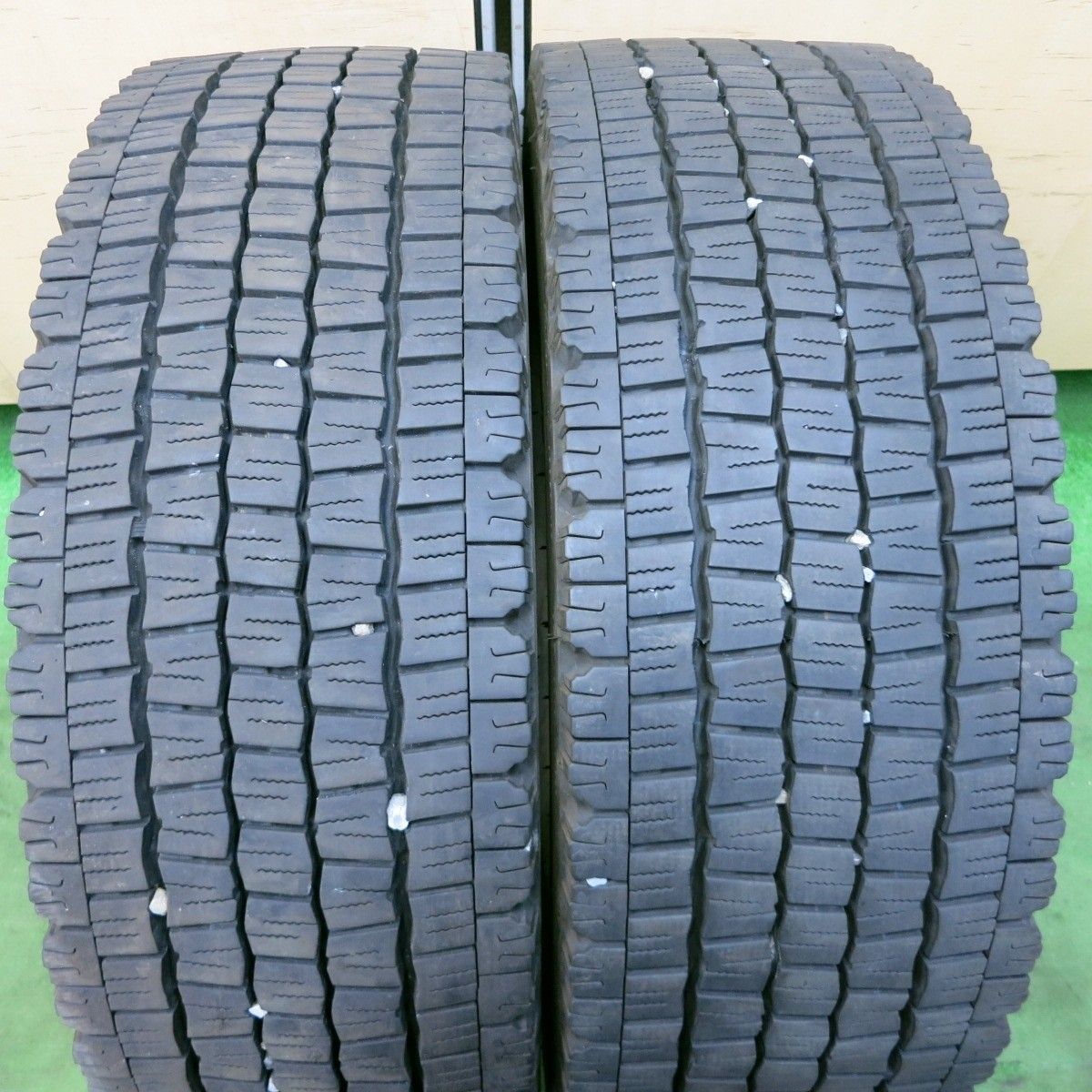 3373 ダンロップ　265/70R19.5 2本セット DUNLOP ダンロップ265 70R19.5 140 138J SP680 安いミックス