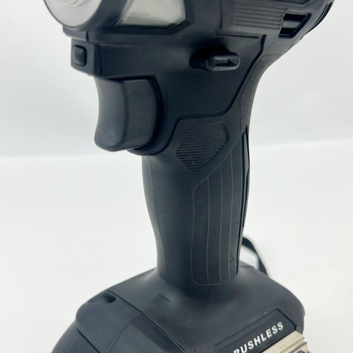 進化 〇〇MAKITA マキタ インパクトドライバ 充電池1個付 TD173D ブラック お土産