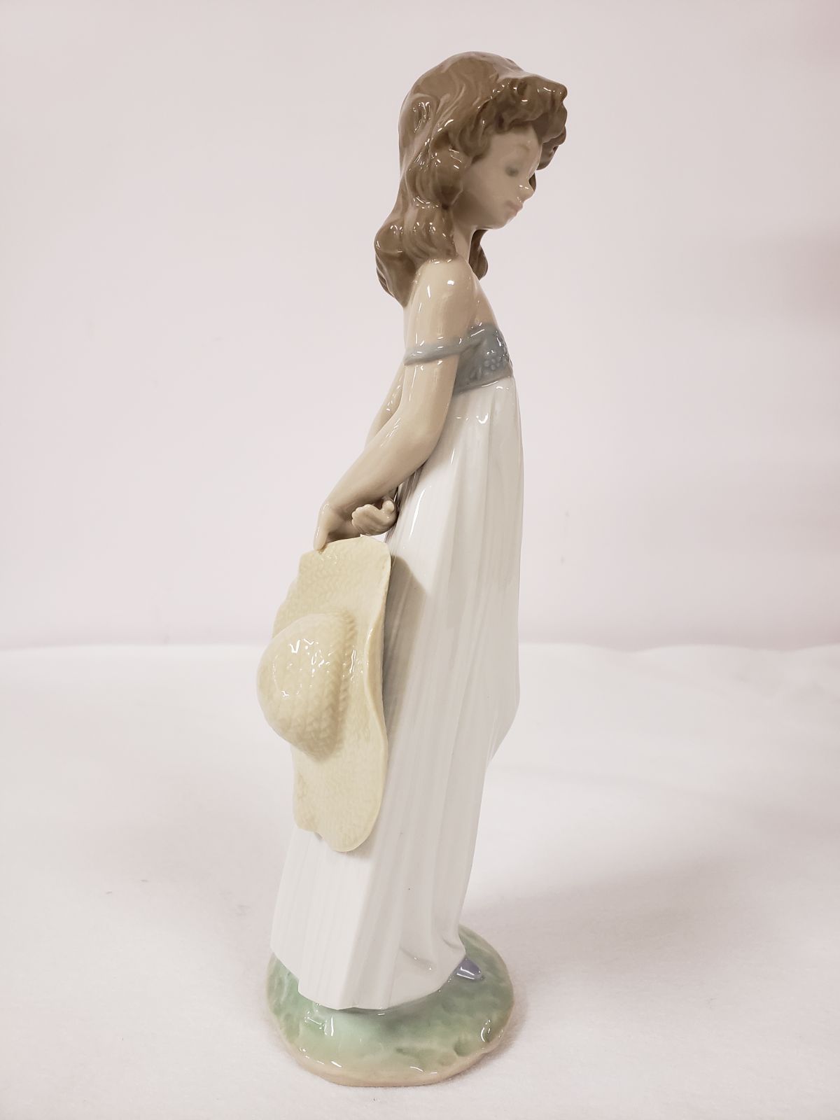 リアドロ 思い出の丘 【公式通販】