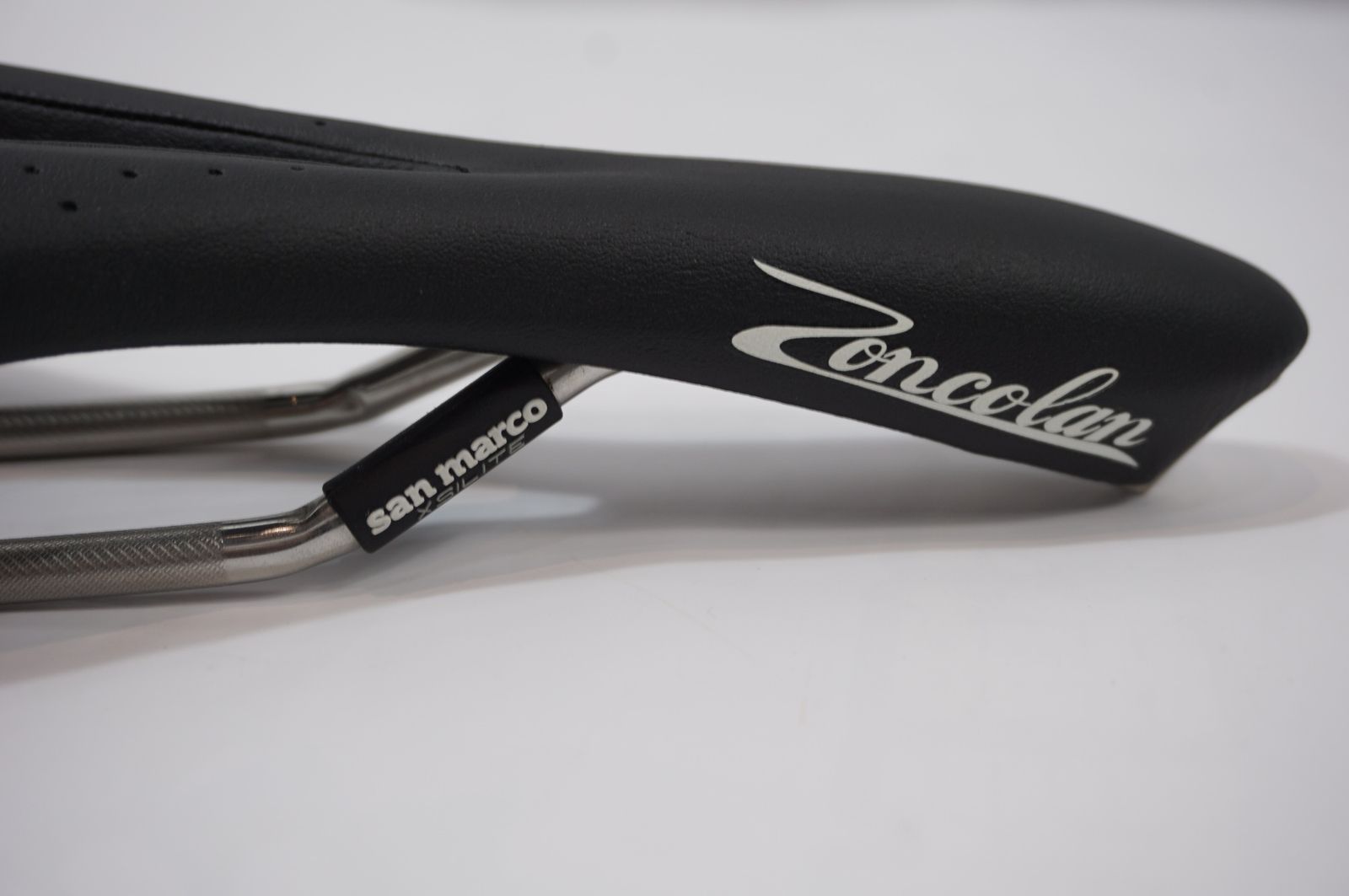 サンマルコ ゾンコラン アローヘッド サドル SELLE SAN MARCO 「セラサンマルコ」 ZONCOLAN ARROWHEAD サドル