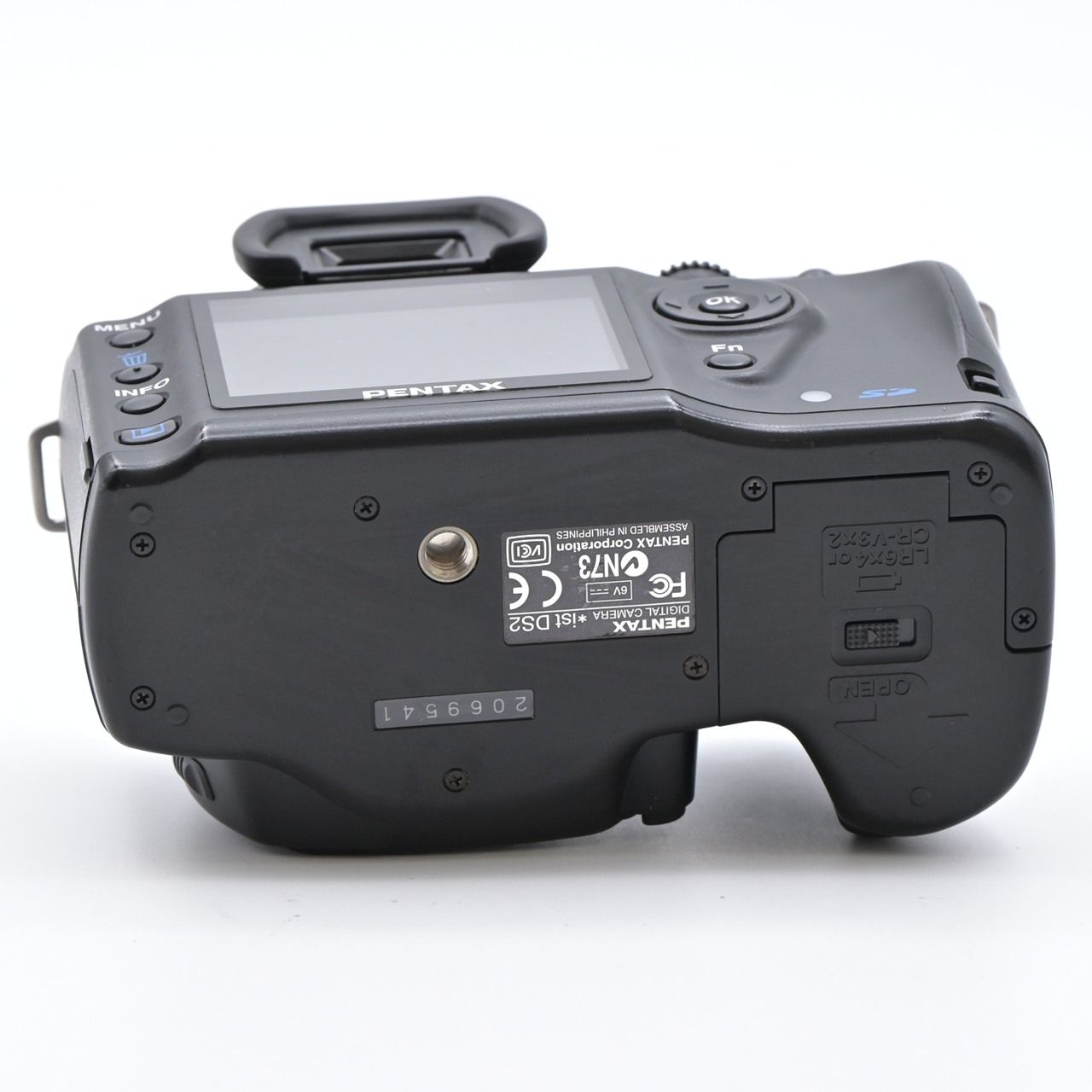 PENTAX ペンタックス 一眼レフ　フイルムカメラ　I S T ペンタックス、10万円を切るDSLR入門機「PENTAX *ist Ds」を発表