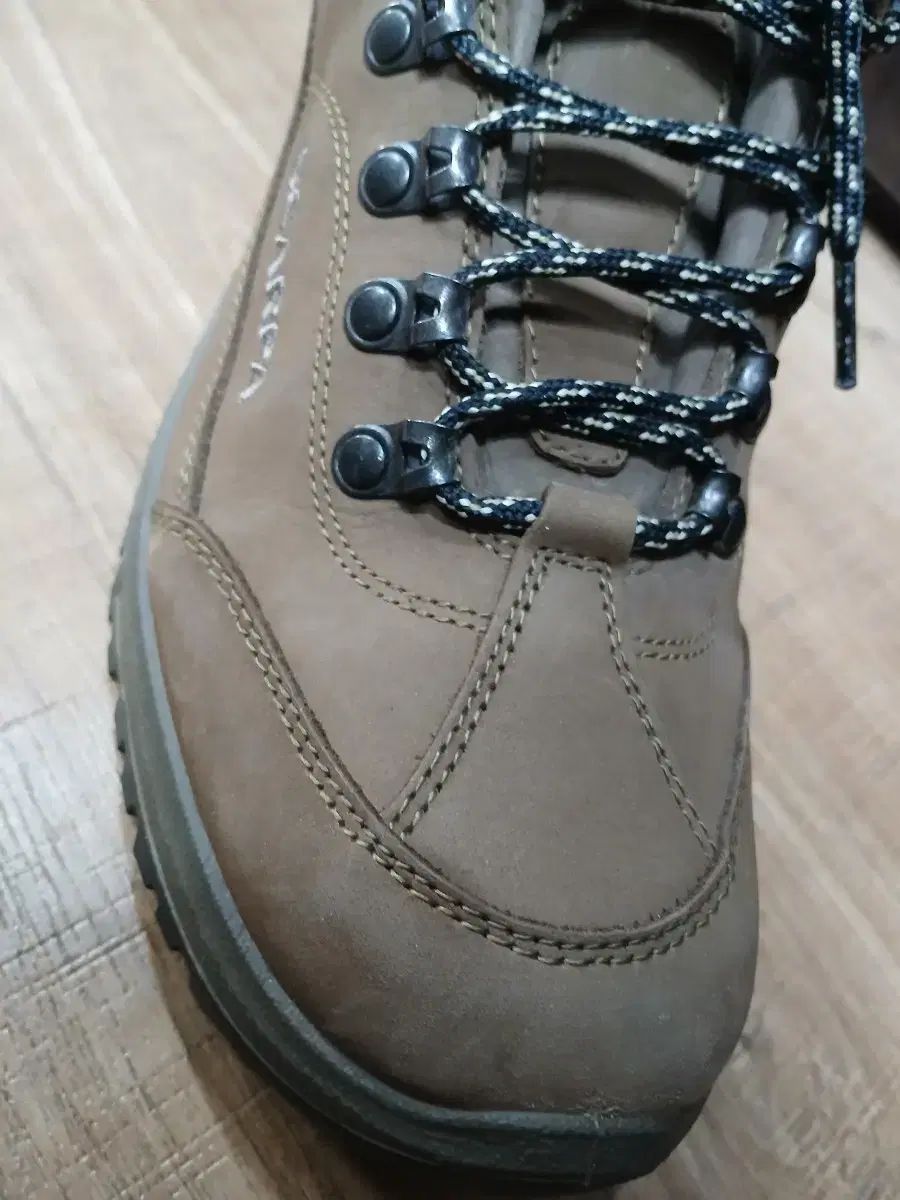 SCARPA スカルパ