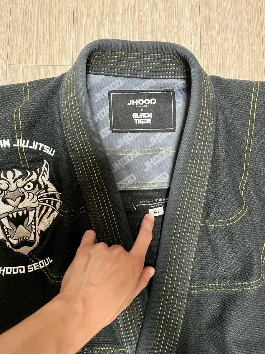 jhood ブラックタイガー