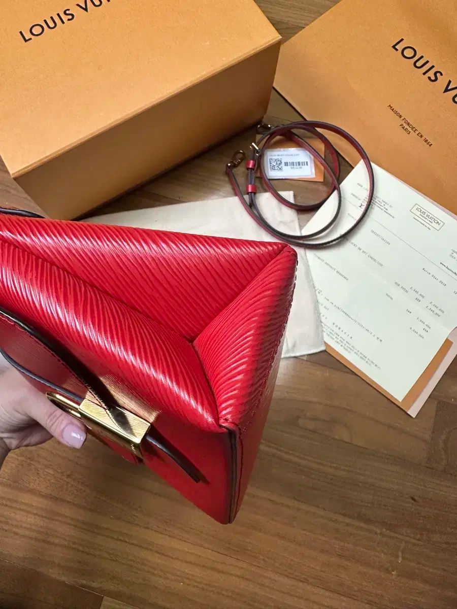 ルイヴィトン ロッキー