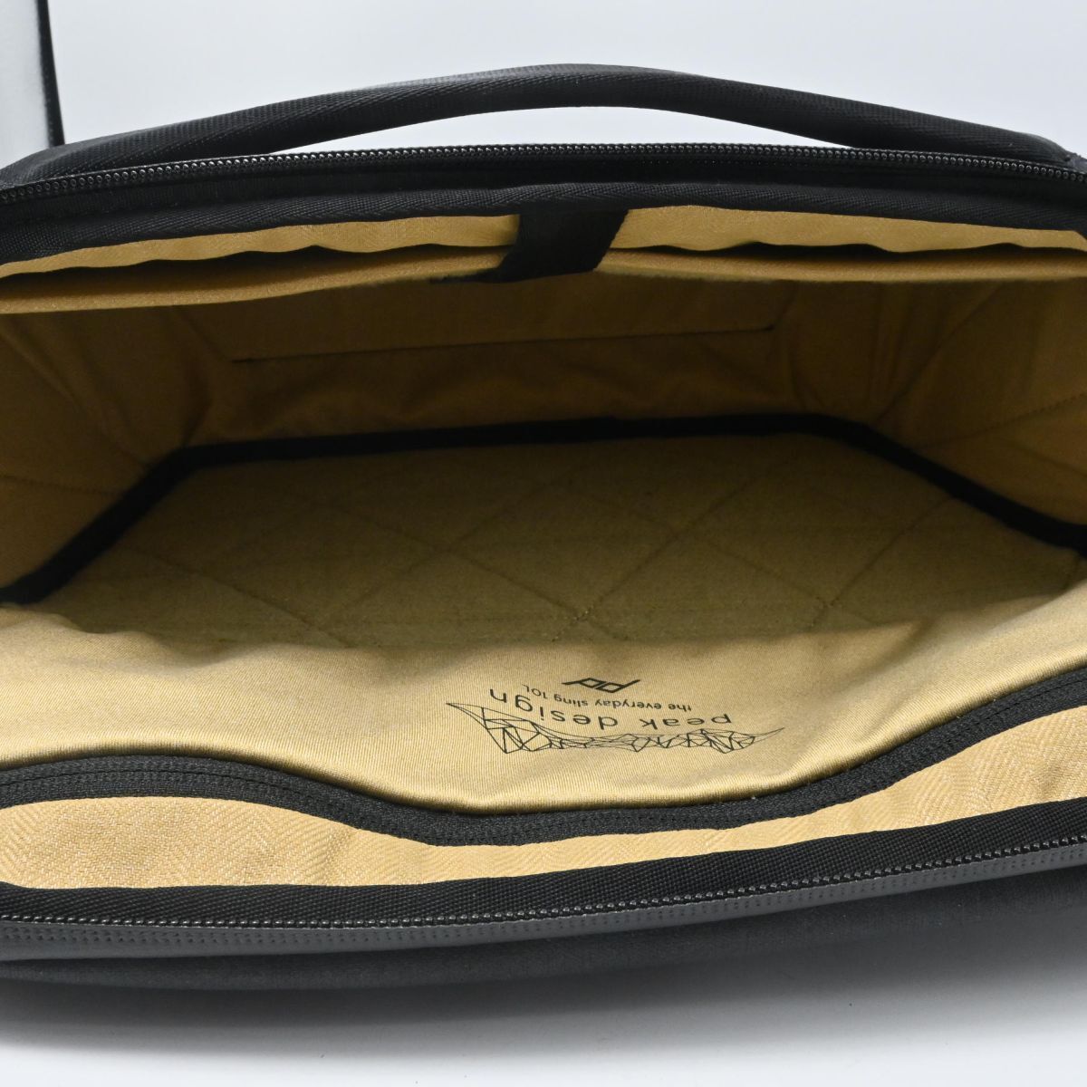 PeakDesign ピークデザイン エブリデイスリング10L ジェットブラック 