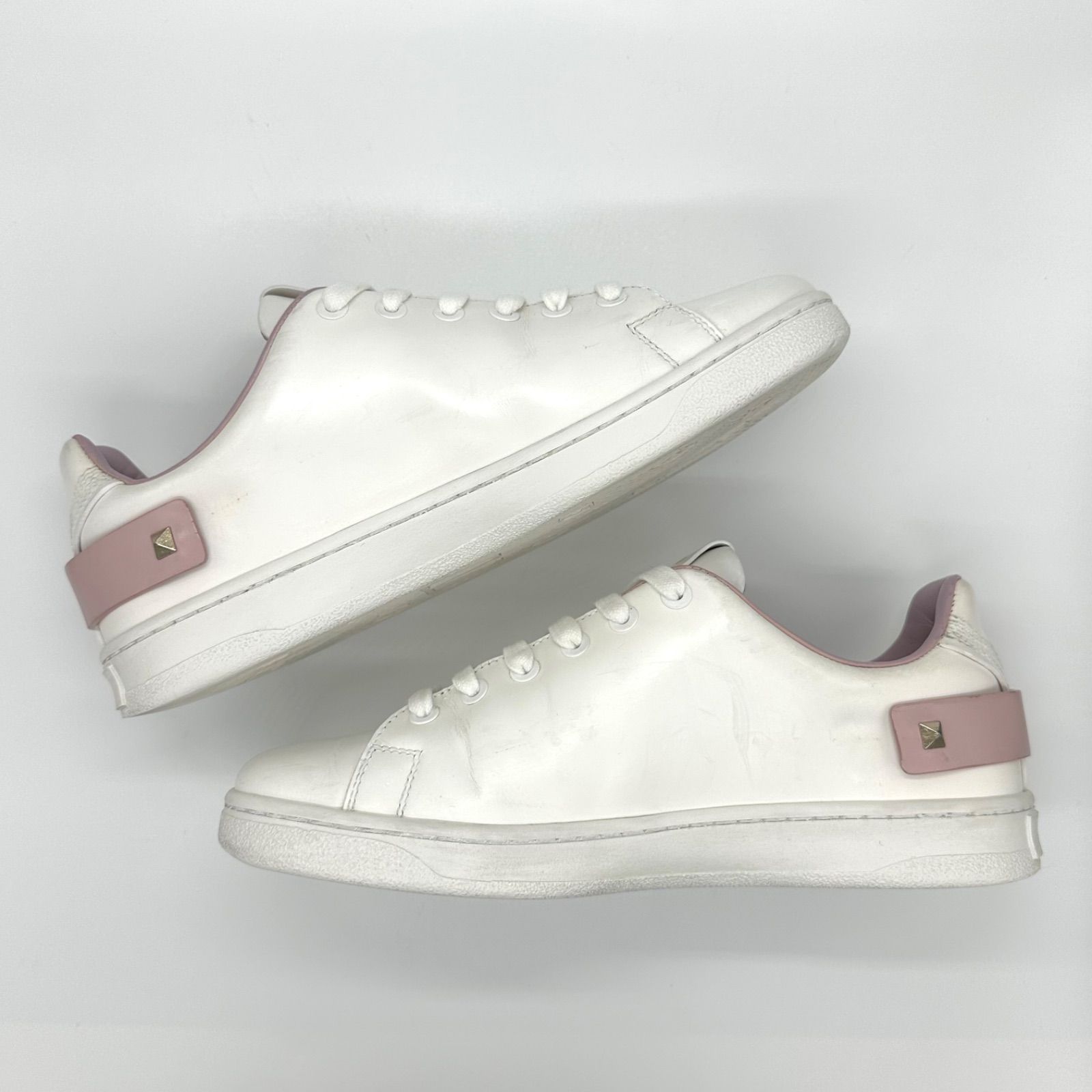 【ガブリン】バレンティノ VALENTINO スニーカー 楽天市場】VALENTINO Garavani ヴァレンティノ ガラヴァーニ 1W2S0V66