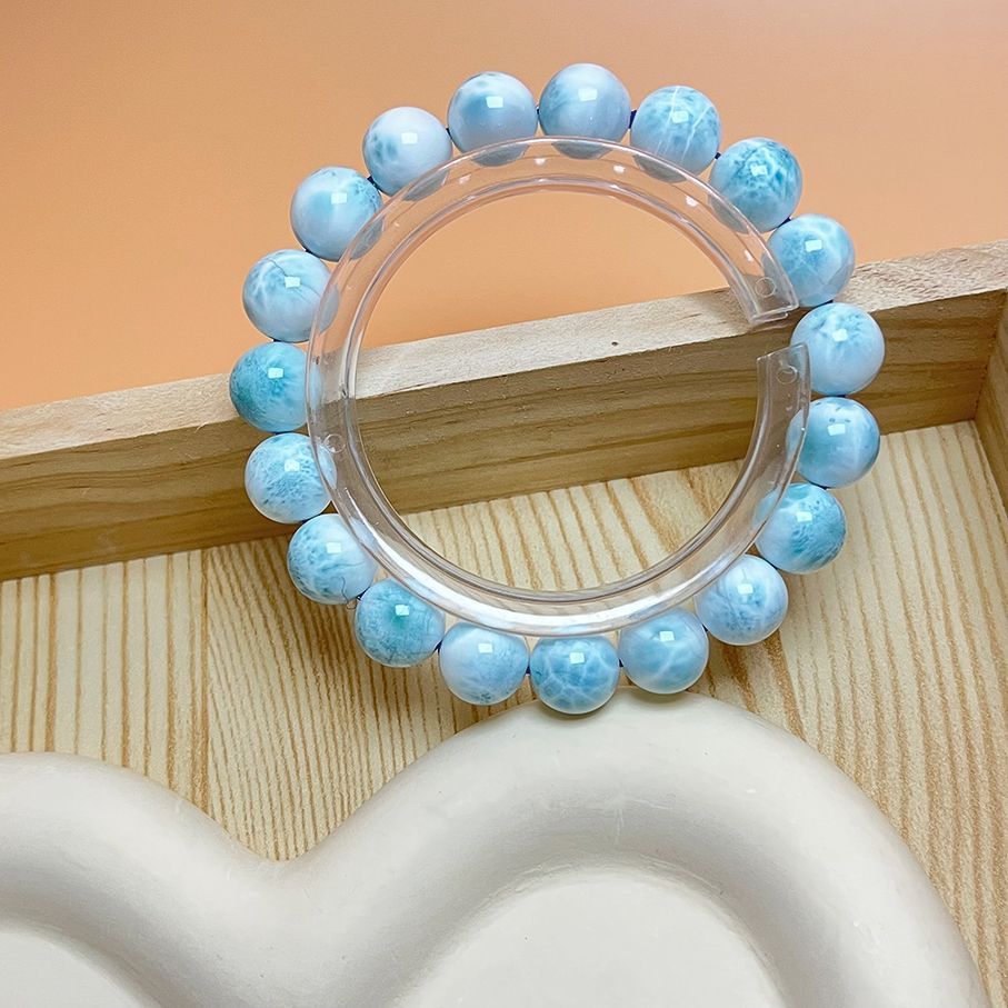 ドミニカ共和国産のラリマー